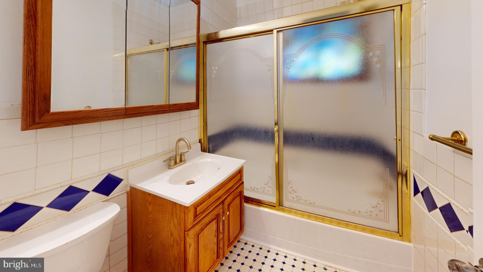 VIRGINIA HILLS - Residential Lease