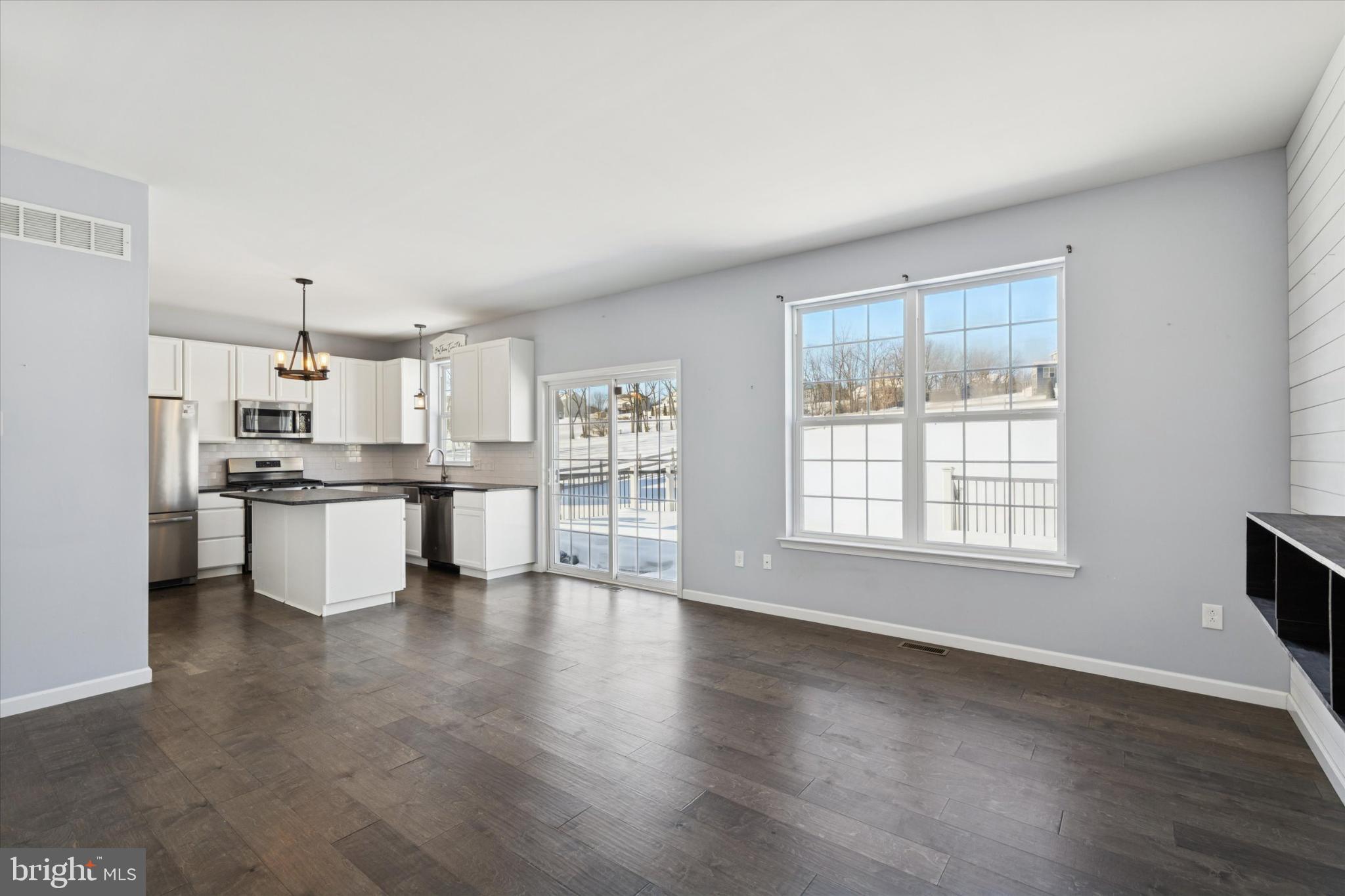 RESERVE AT BALLY SPR - Residential