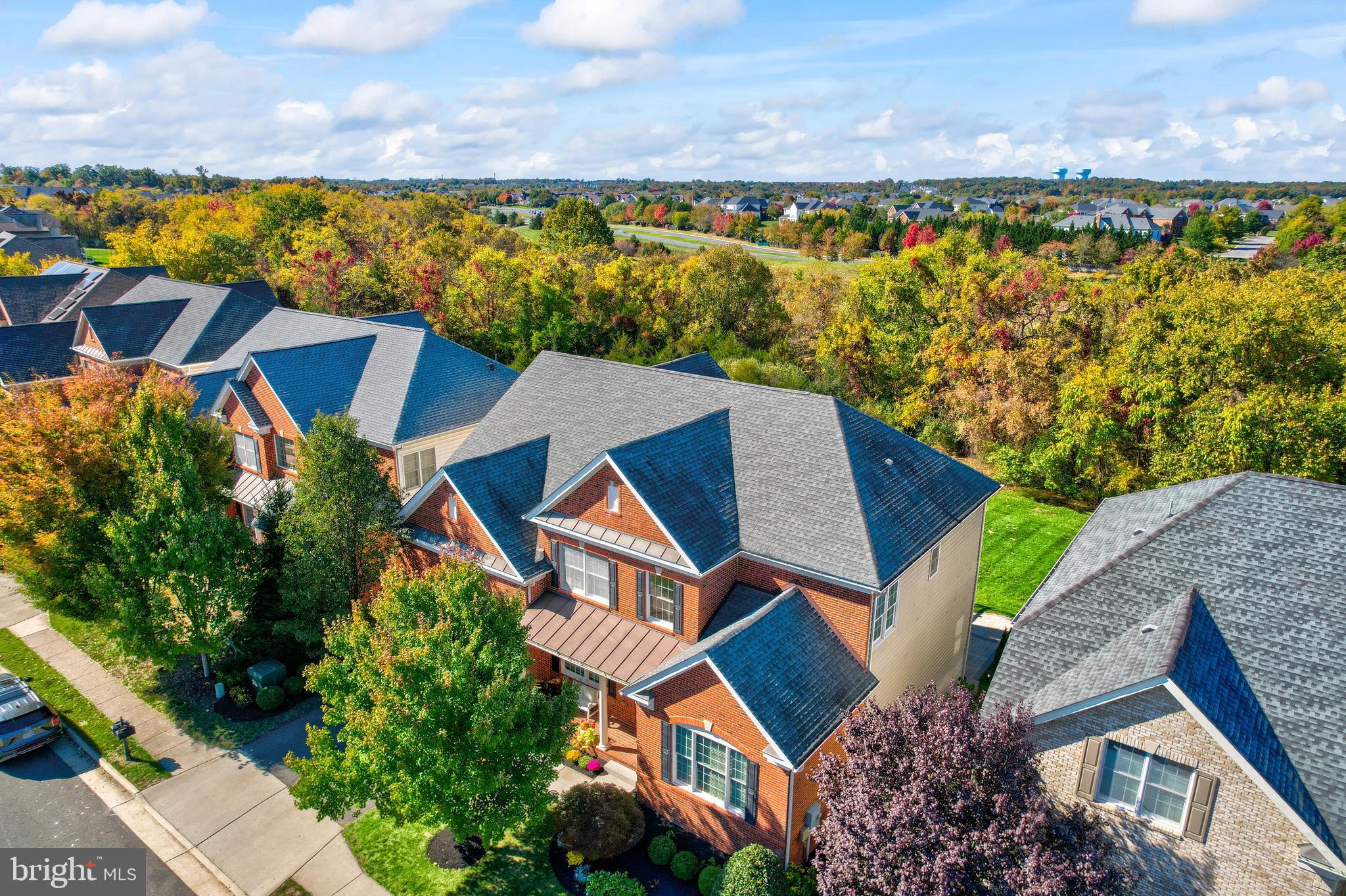 LOUDOUN VALLEY ESTATES 2 - Residential