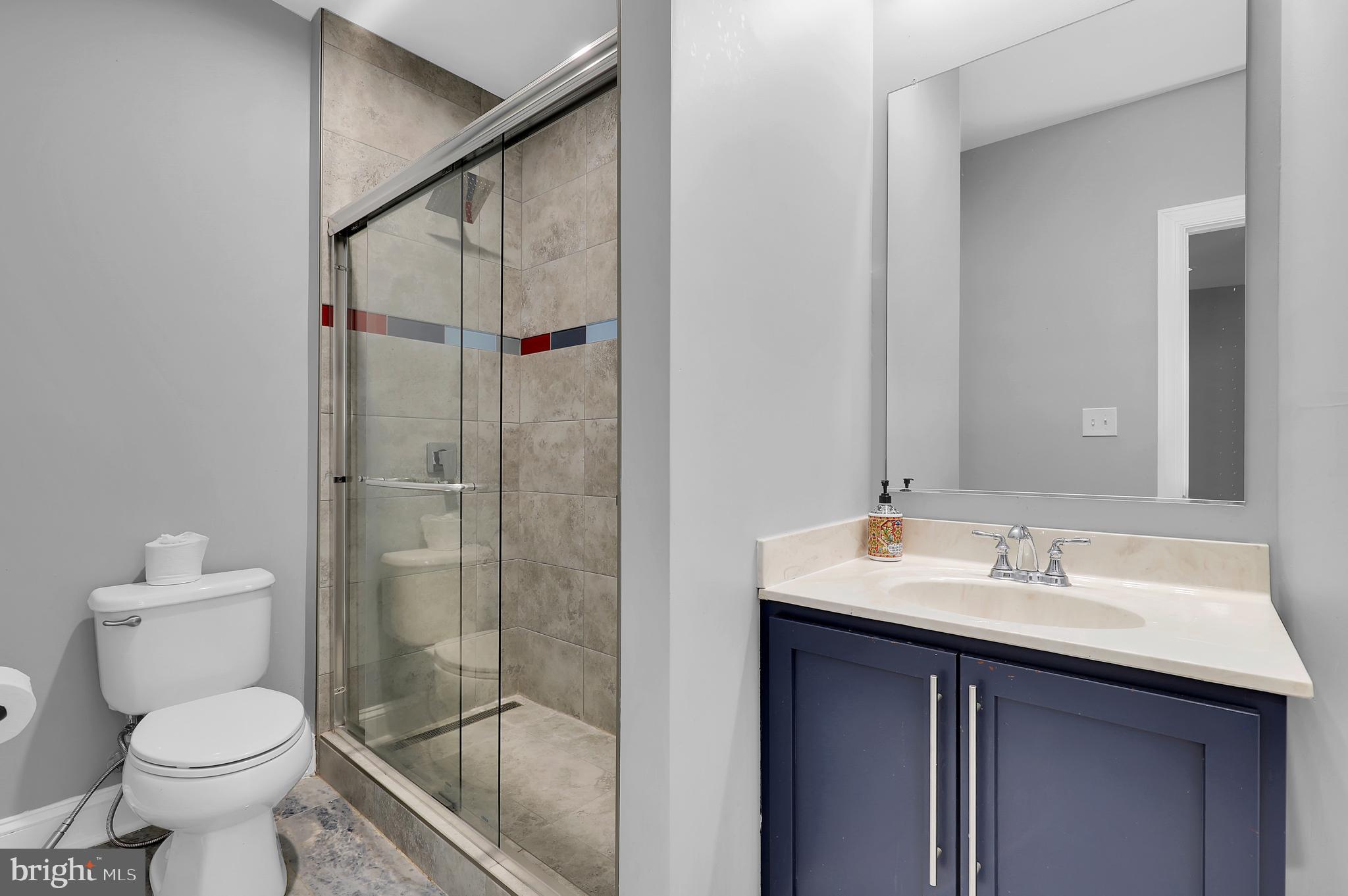 LOUDOUN VALLEY ESTATES 2 - Residential