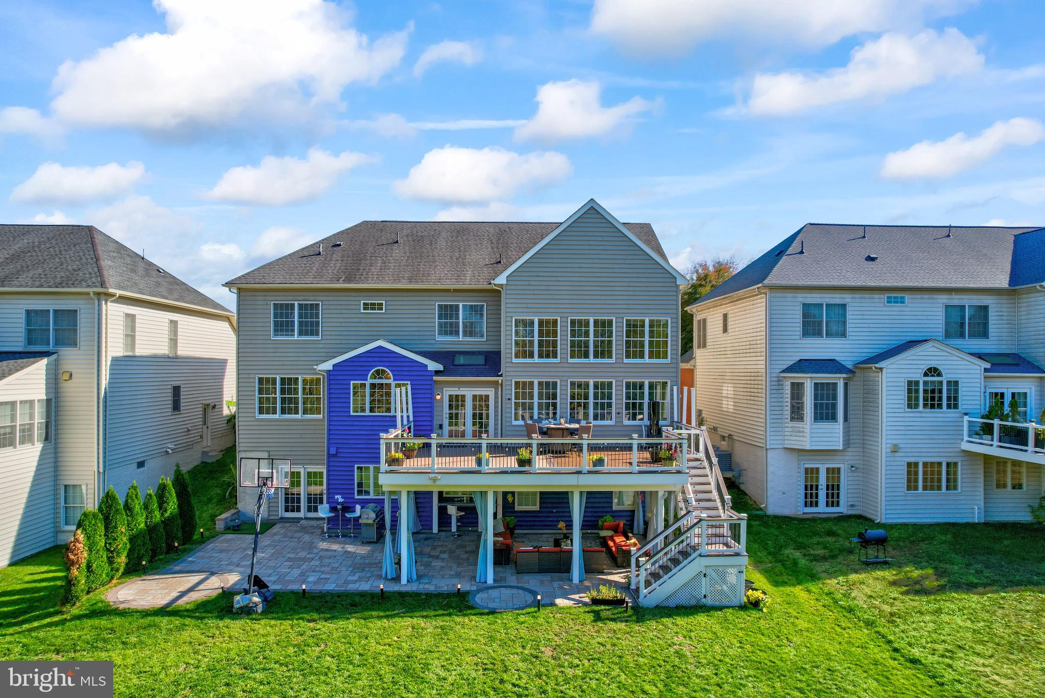 LOUDOUN VALLEY ESTATES 2 - Residential