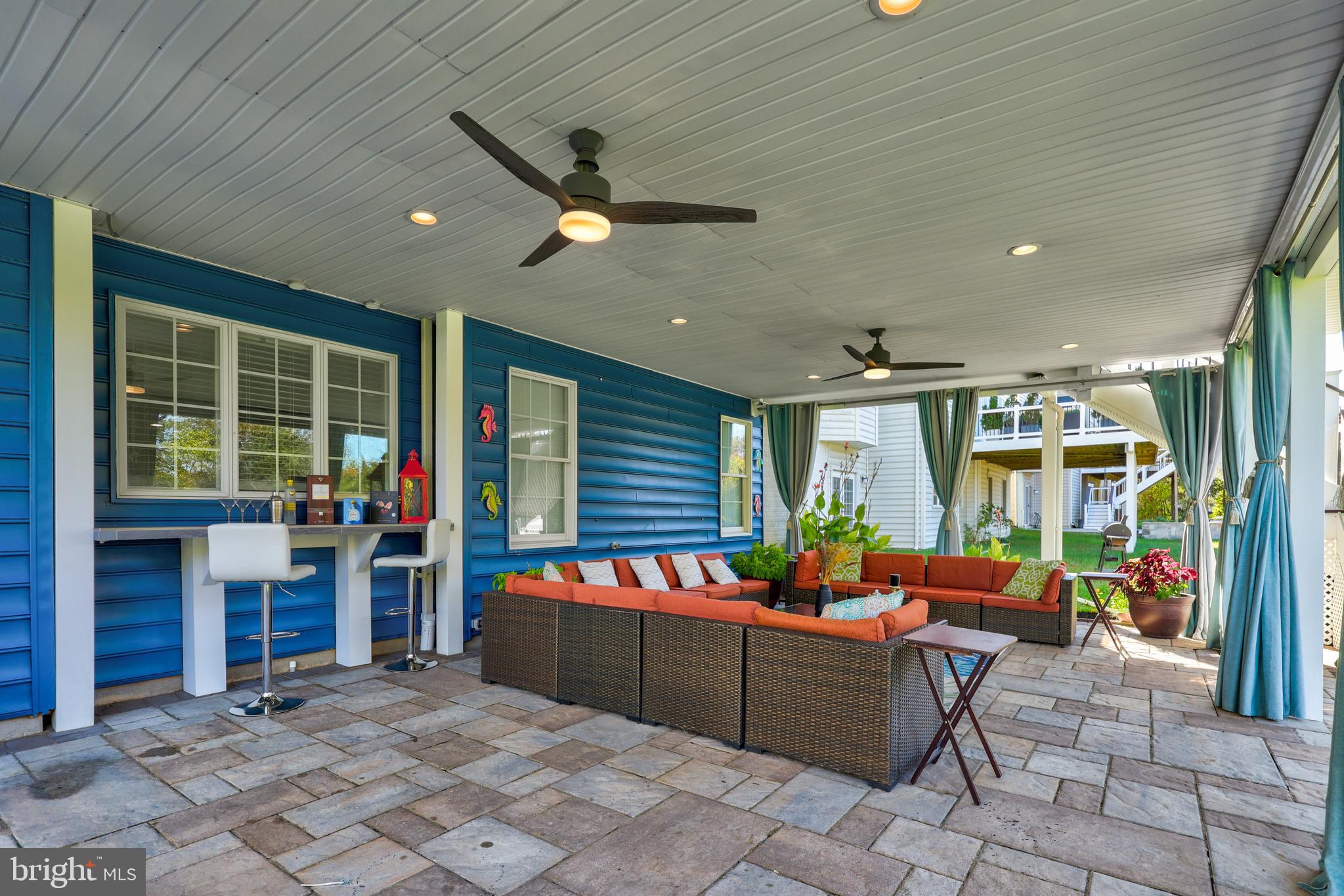 LOUDOUN VALLEY ESTATES 2 - Residential