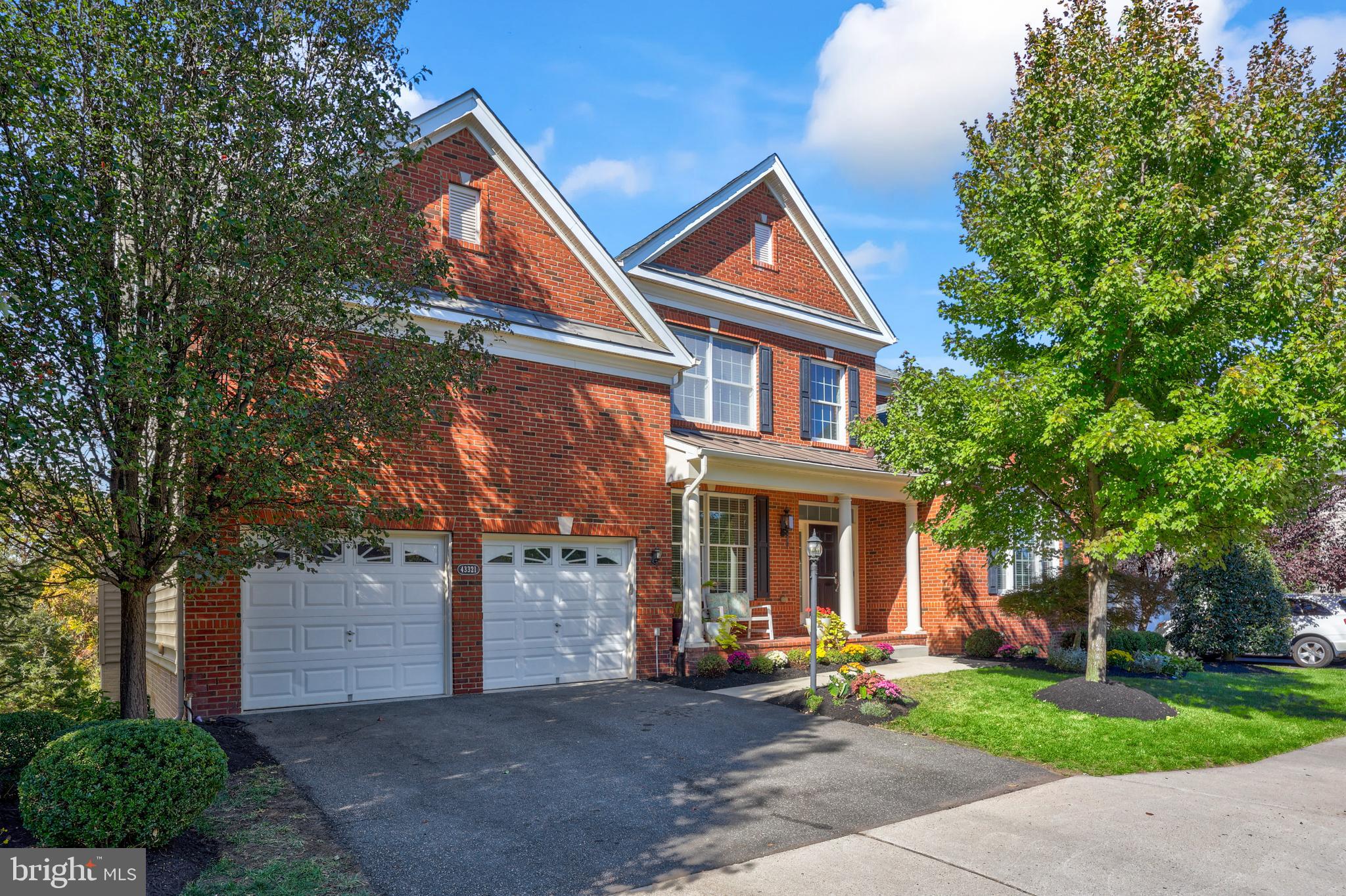 LOUDOUN VALLEY ESTATES 2 - Residential