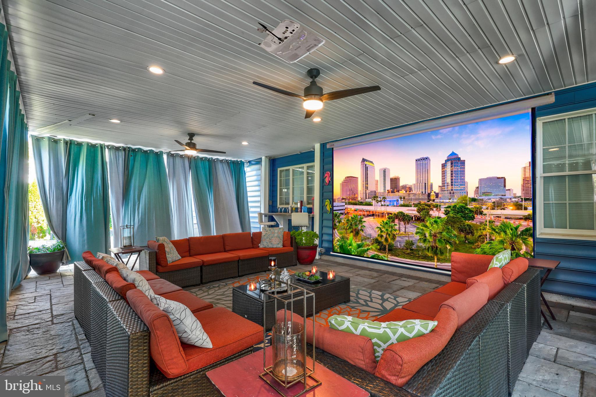 LOUDOUN VALLEY ESTATES 2 - Residential