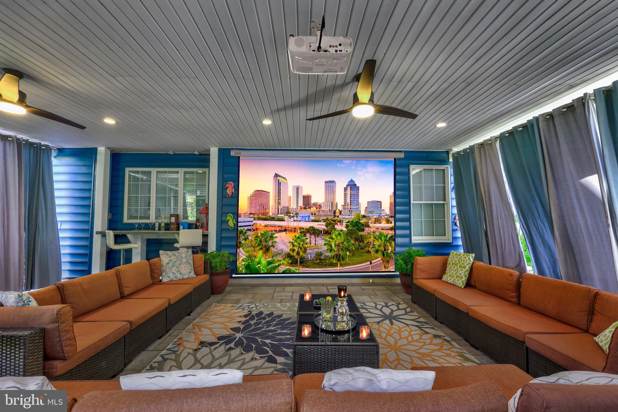 LOUDOUN VALLEY ESTATES 2 - Residential