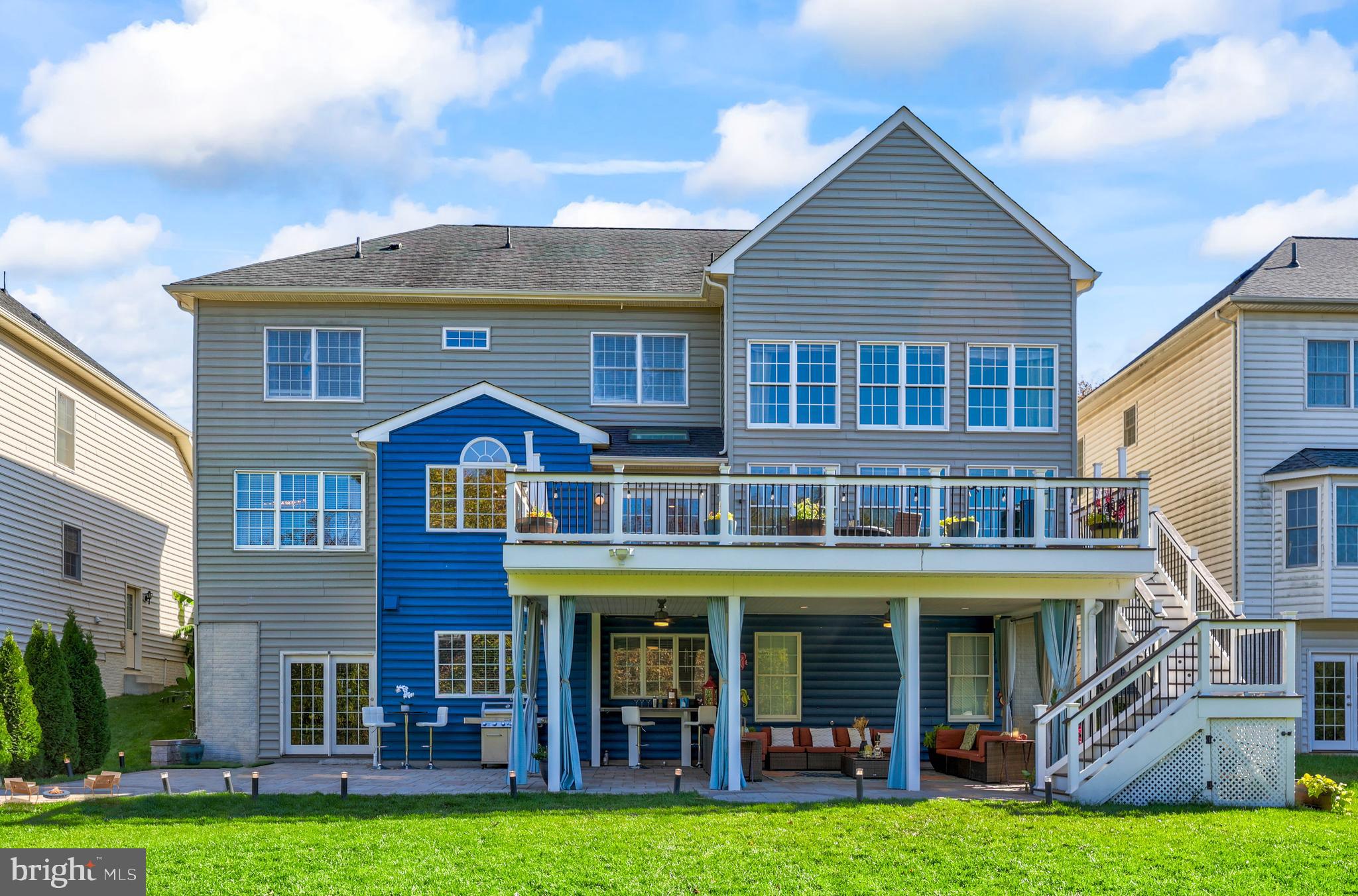 LOUDOUN VALLEY ESTATES 2 - Residential