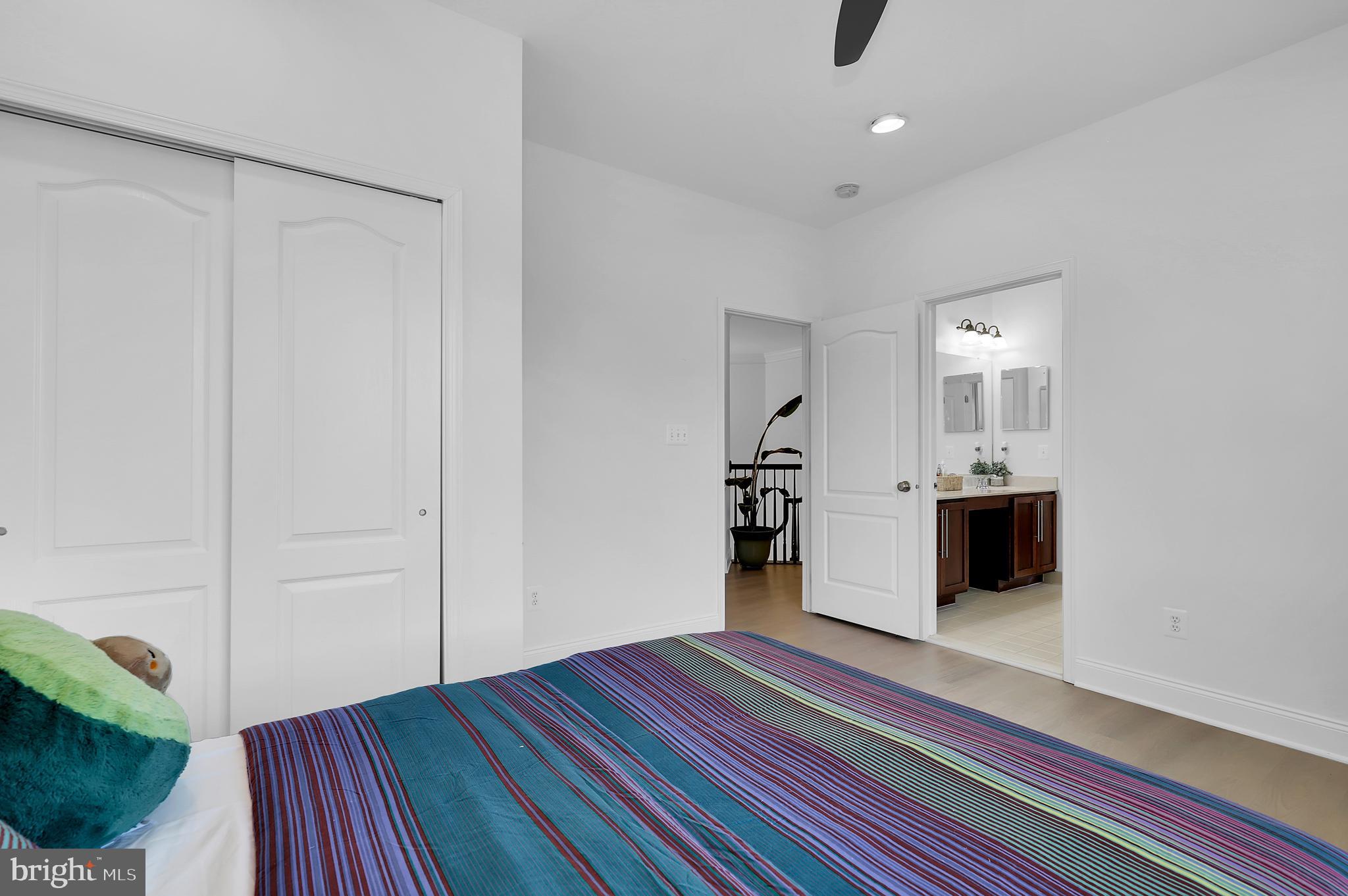 LOUDOUN VALLEY ESTATES 2 - Residential