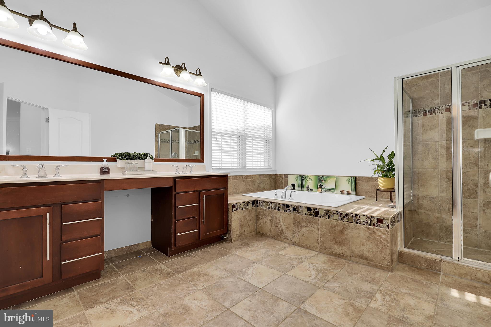 LOUDOUN VALLEY ESTATES 2 - Residential