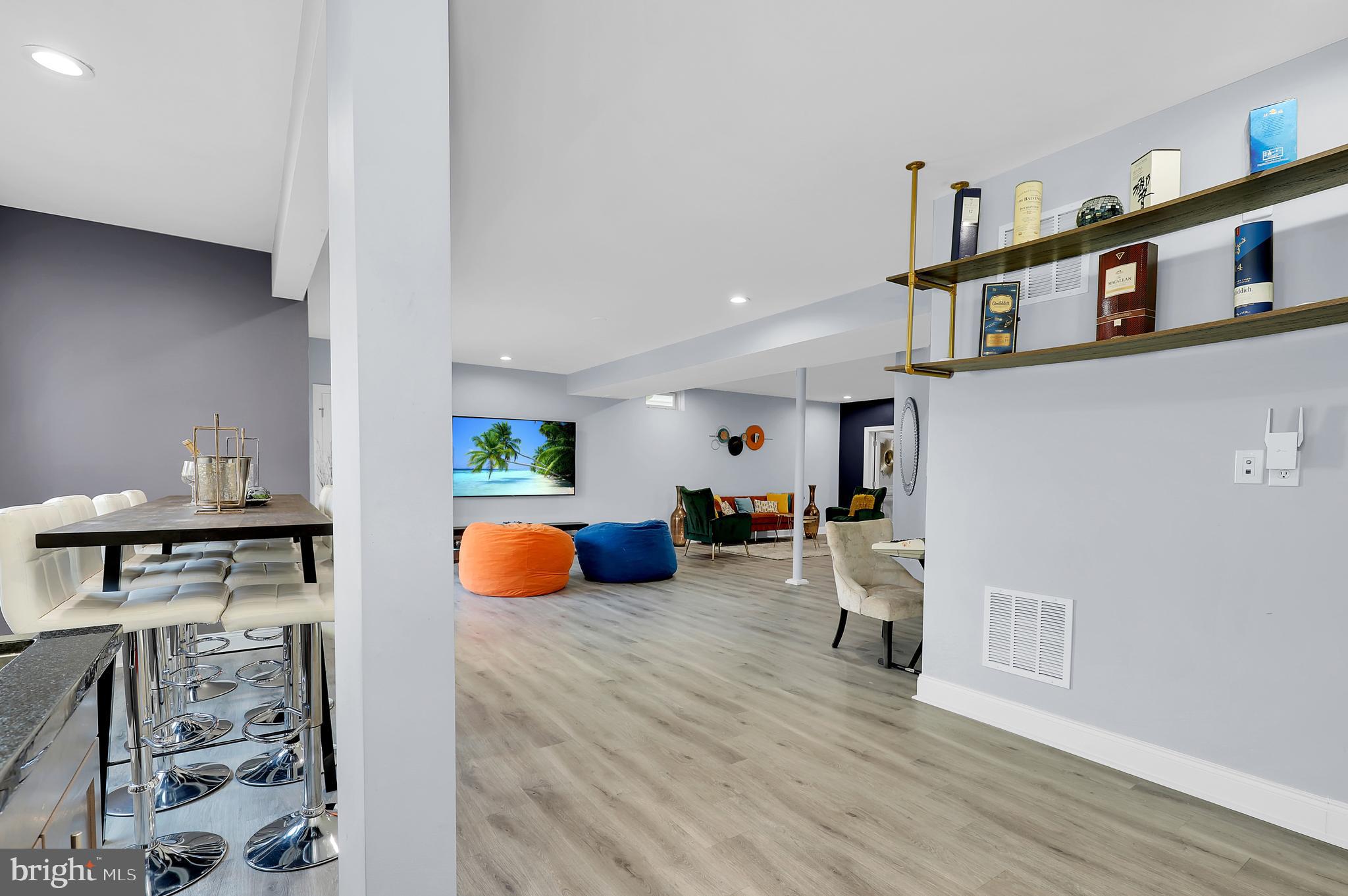 LOUDOUN VALLEY ESTATES 2 - Residential