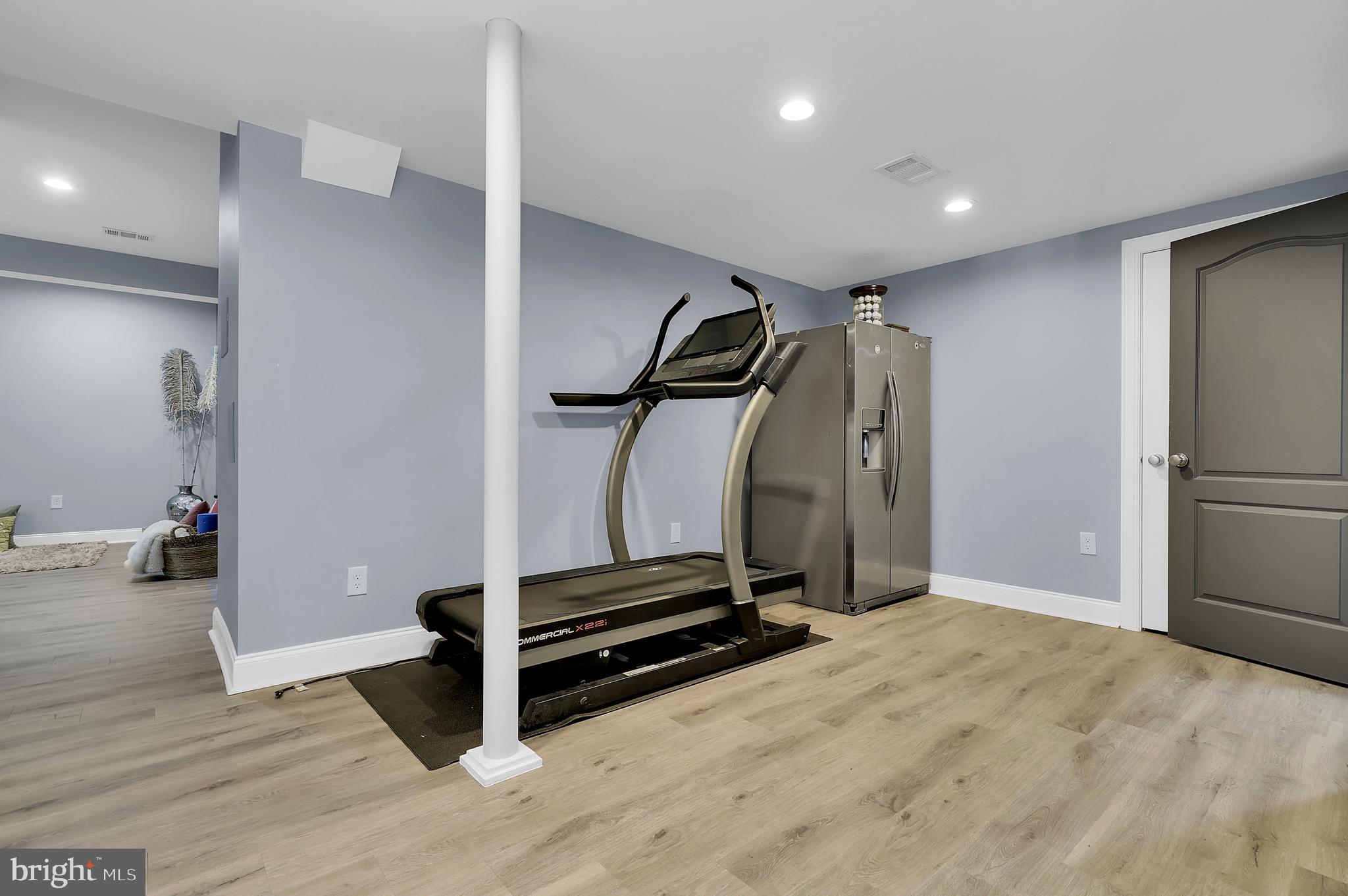 LOUDOUN VALLEY ESTATES 2 - Residential