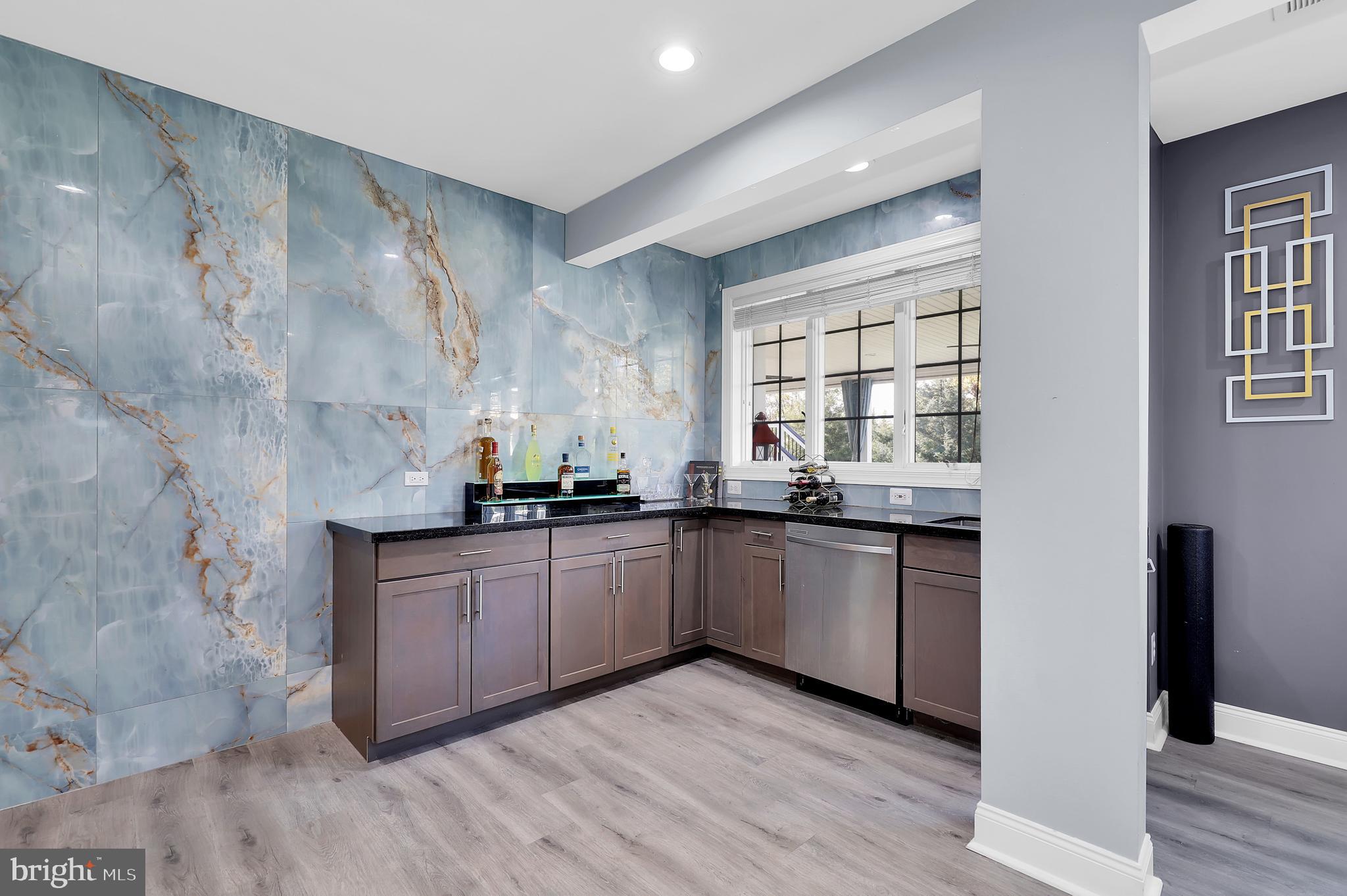 LOUDOUN VALLEY ESTATES 2 - Residential