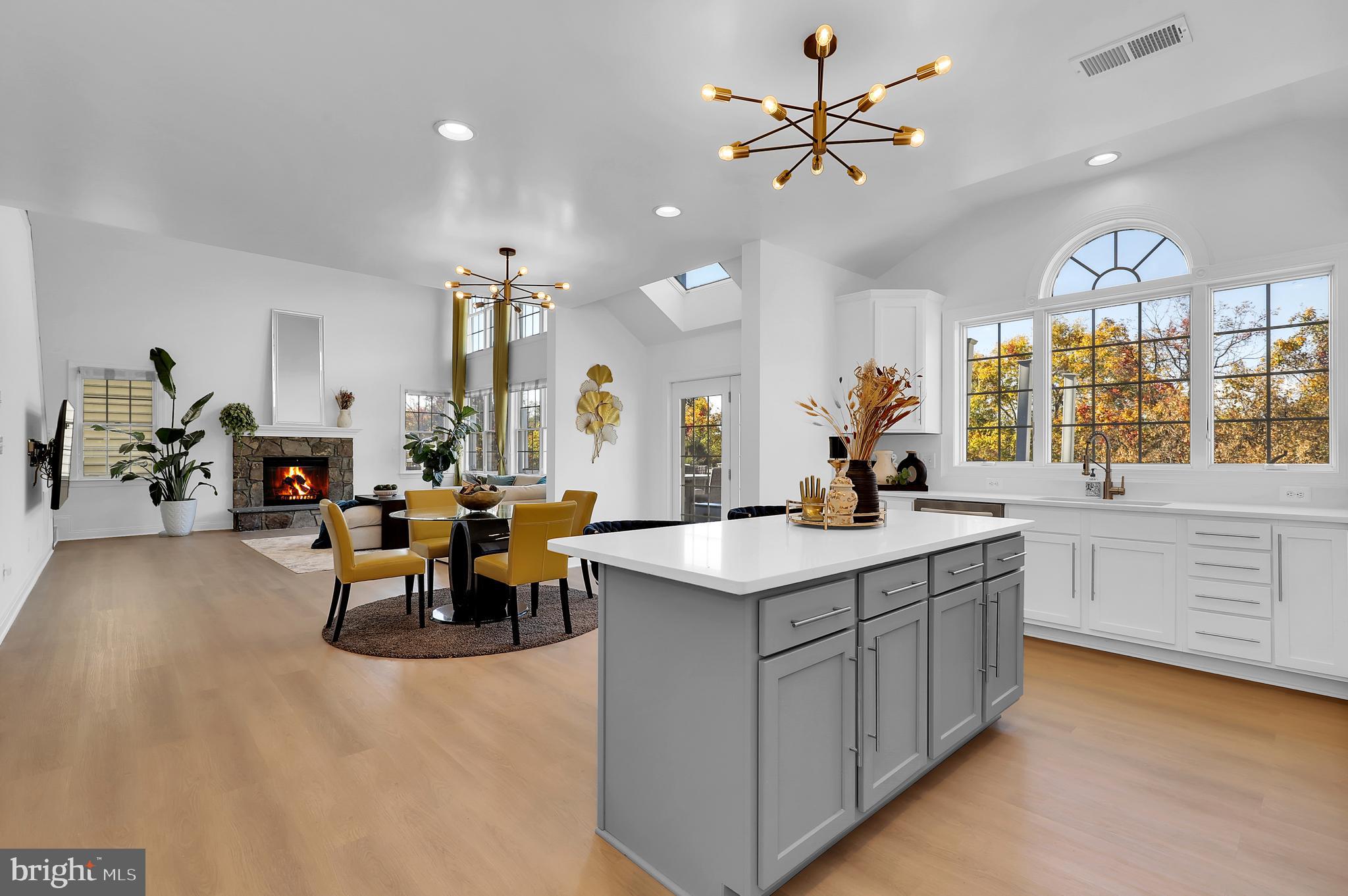 LOUDOUN VALLEY ESTATES 2 - Residential