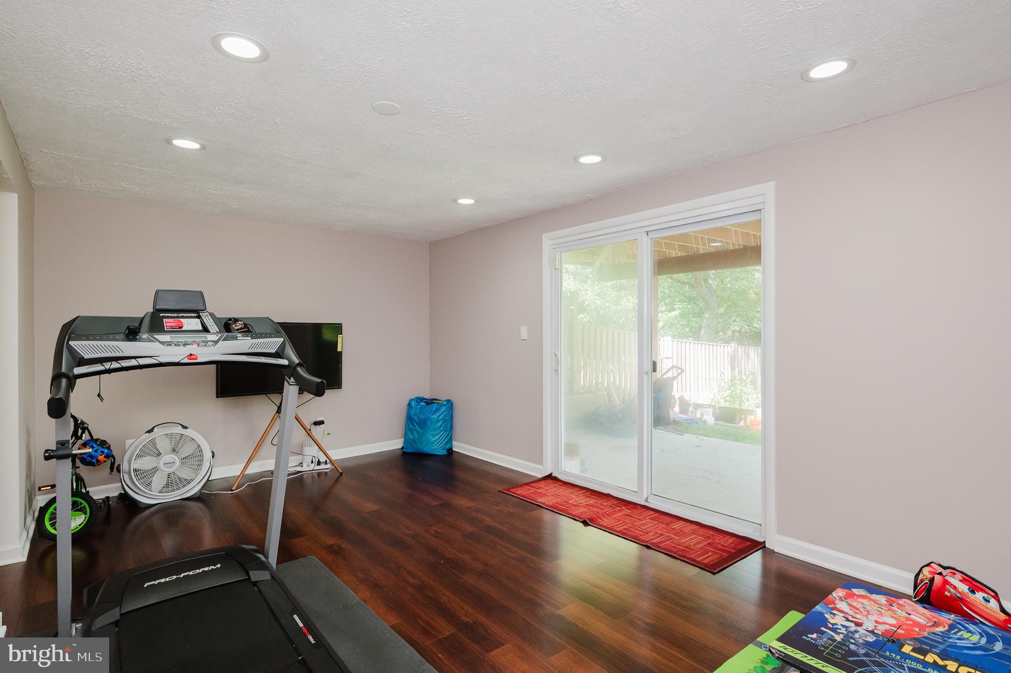 BRAEBROOKE - Residential Lease