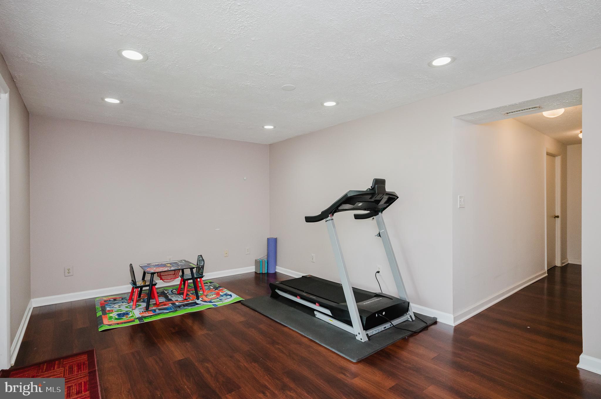 BRAEBROOKE - Residential Lease