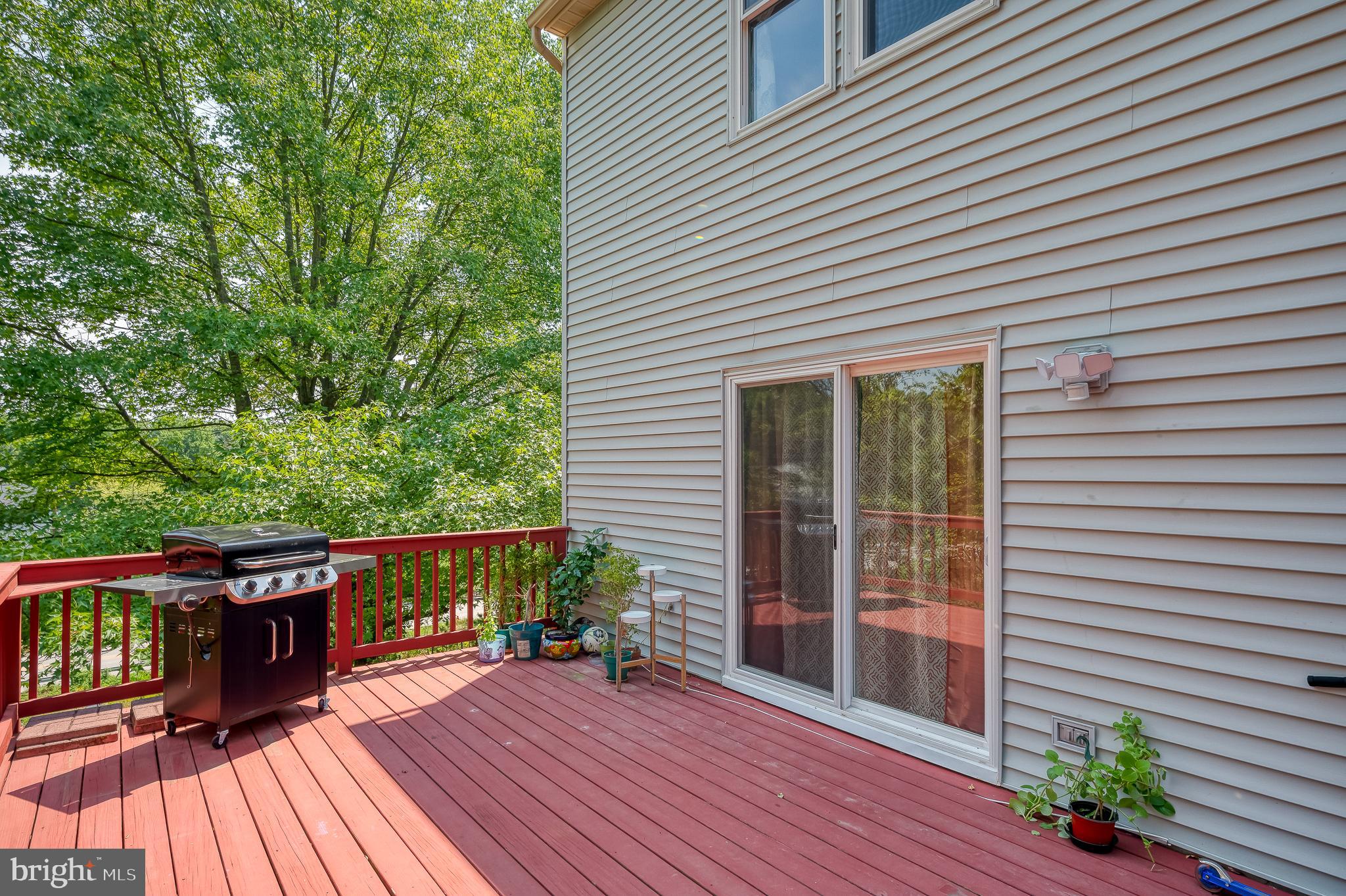 BRAEBROOKE - Residential Lease