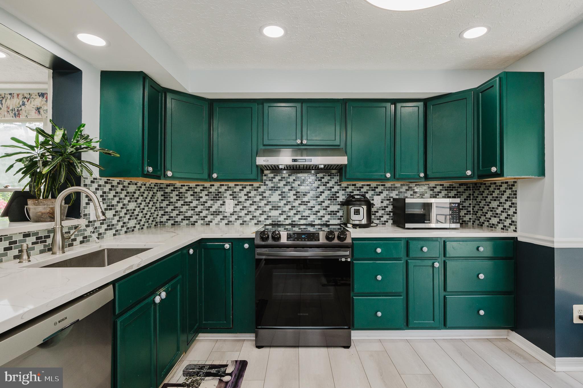 BRAEBROOKE - Residential Lease