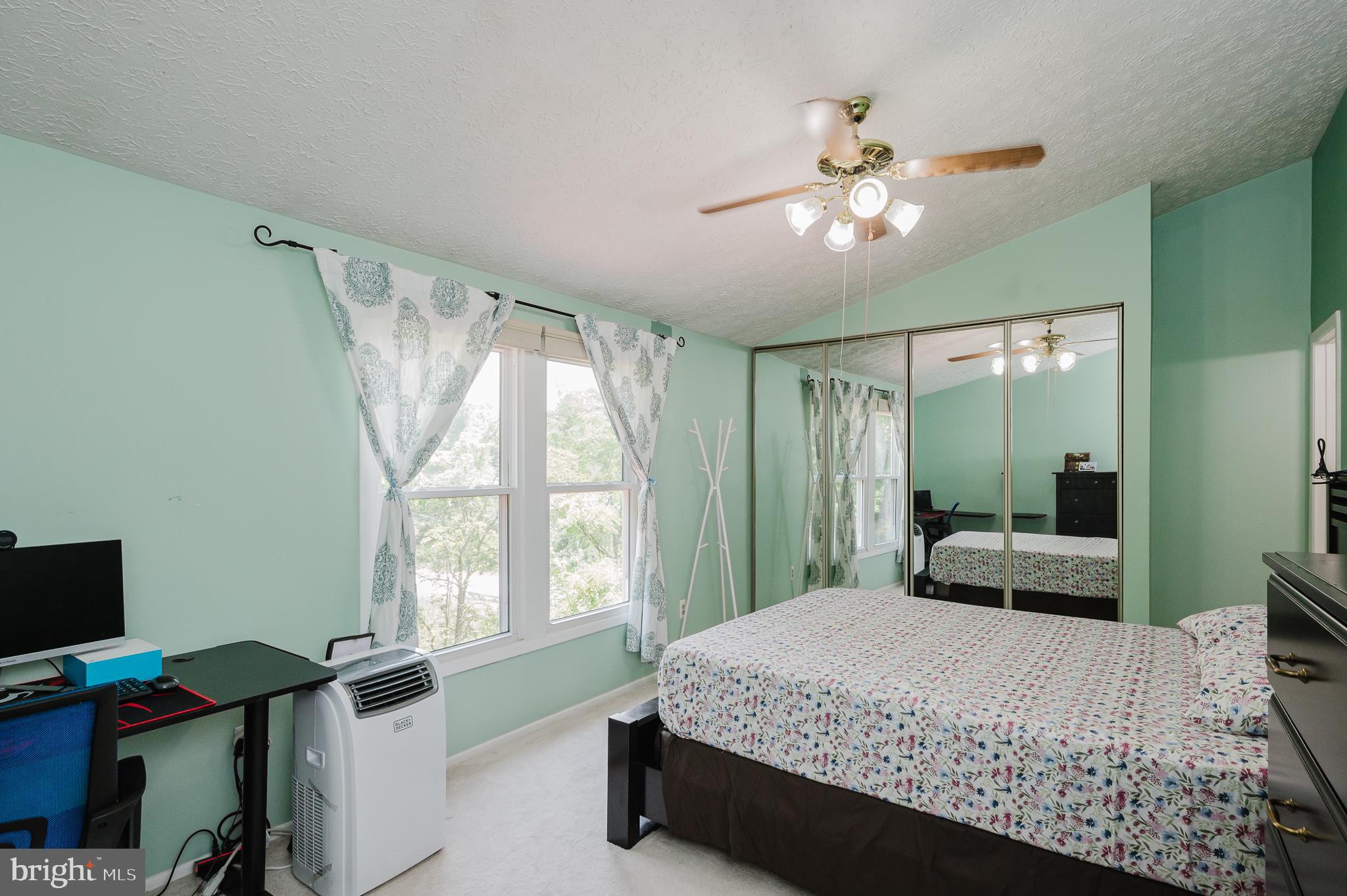 BRAEBROOKE - Residential Lease