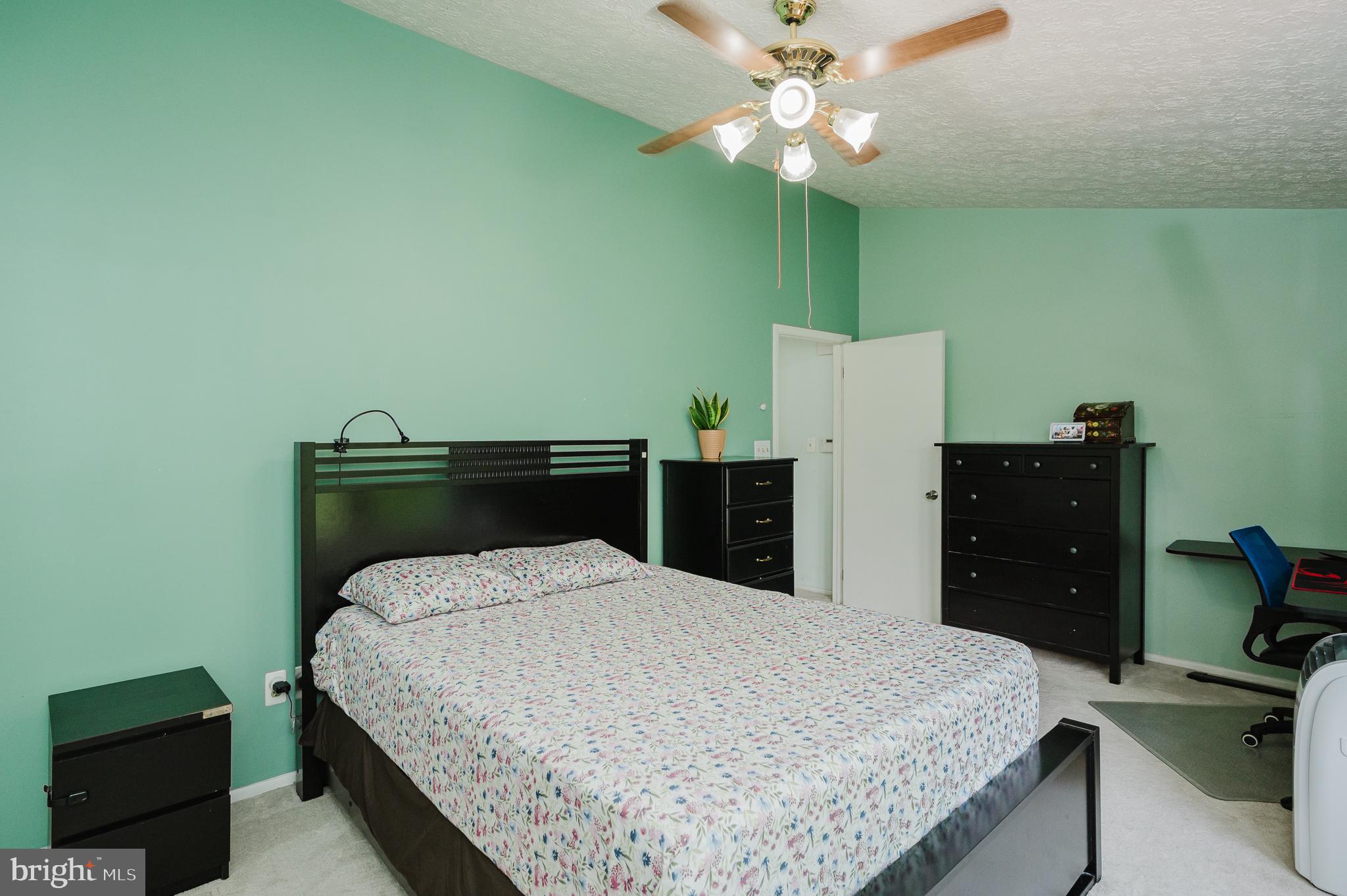 BRAEBROOKE - Residential Lease