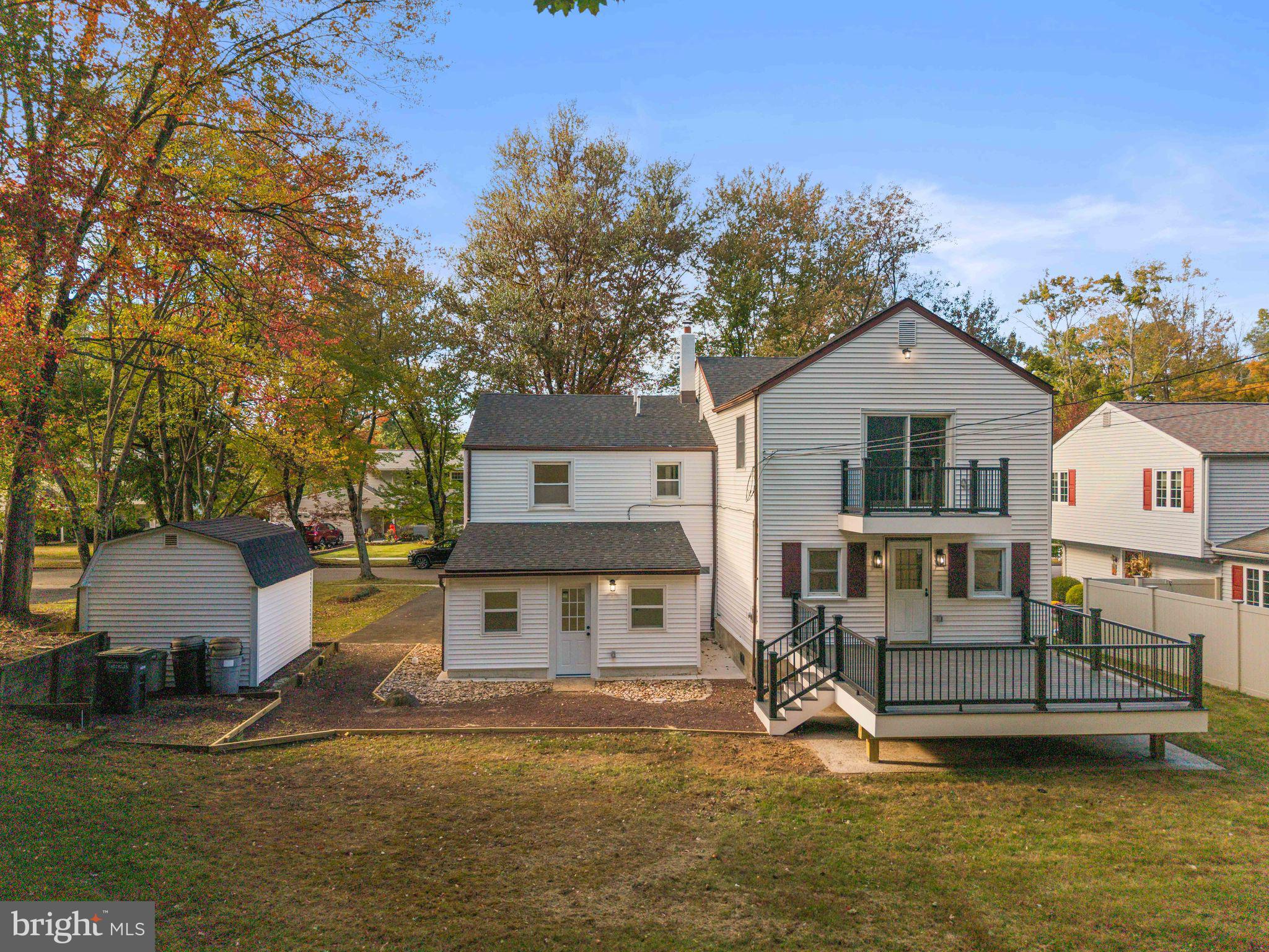 FEASTERVILLE - Residential