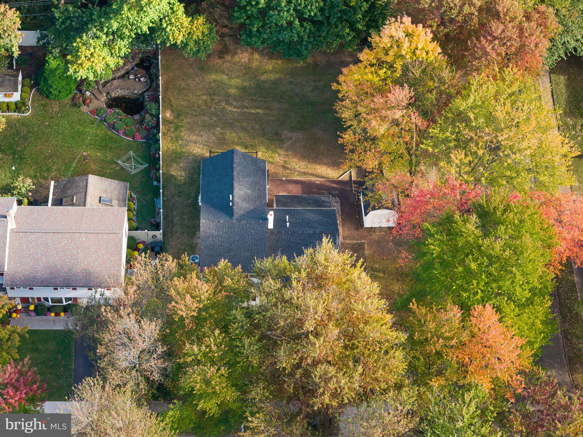 FEASTERVILLE - Residential