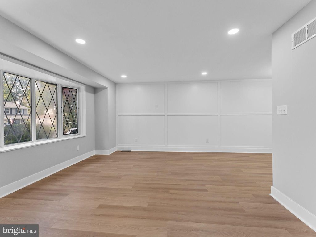 Photo of 803 Fay Drive, FEASTERVILLE TREVOSE, PA 19053 (MLS # PABU2107938)