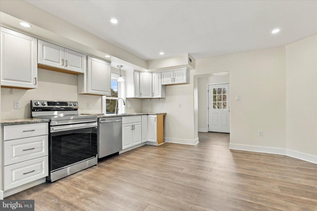 Photo of 1608 Prospect Avenue, WILLOW GROVE, PA 19090 (MLS # PAMC2199112)