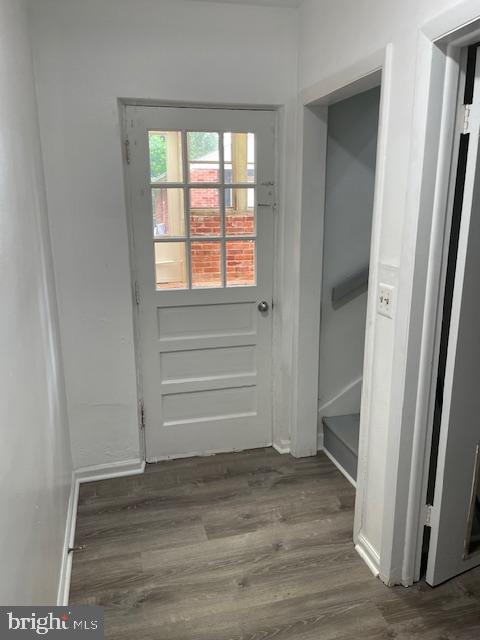 FOXHILLS - Residential