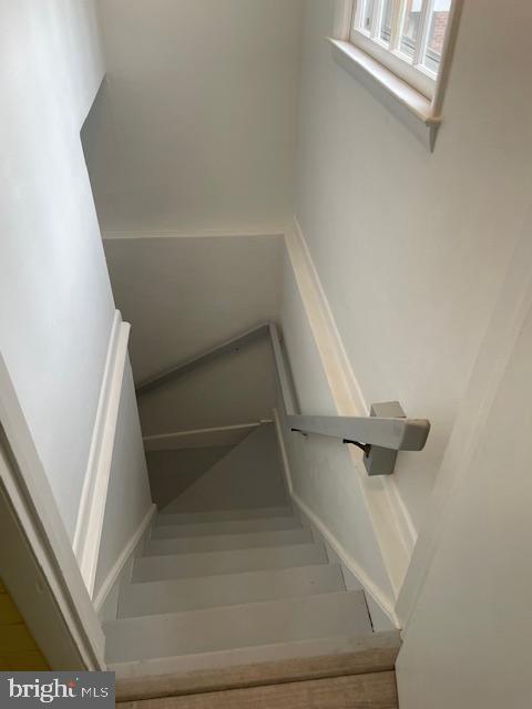 FOXHILLS - Residential