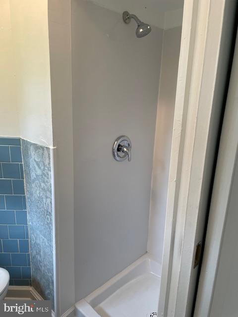 FOXHILLS - Residential