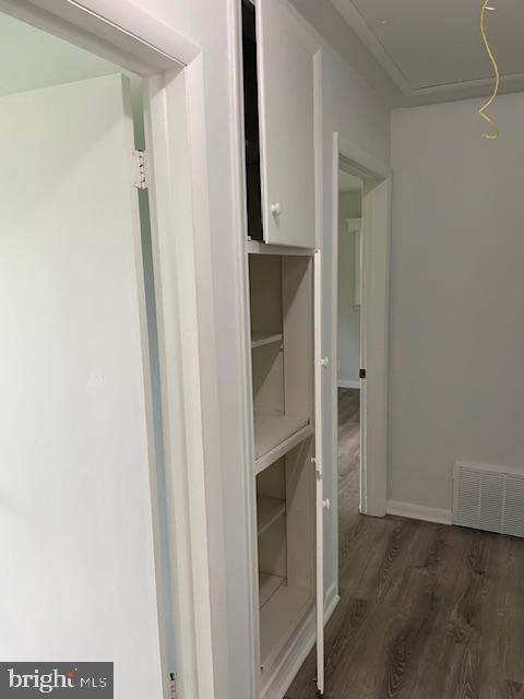 FOXHILLS - Residential