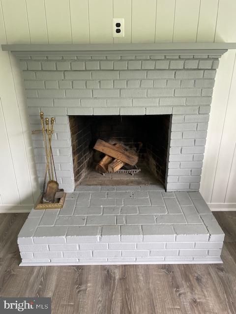 FOXHILLS - Residential