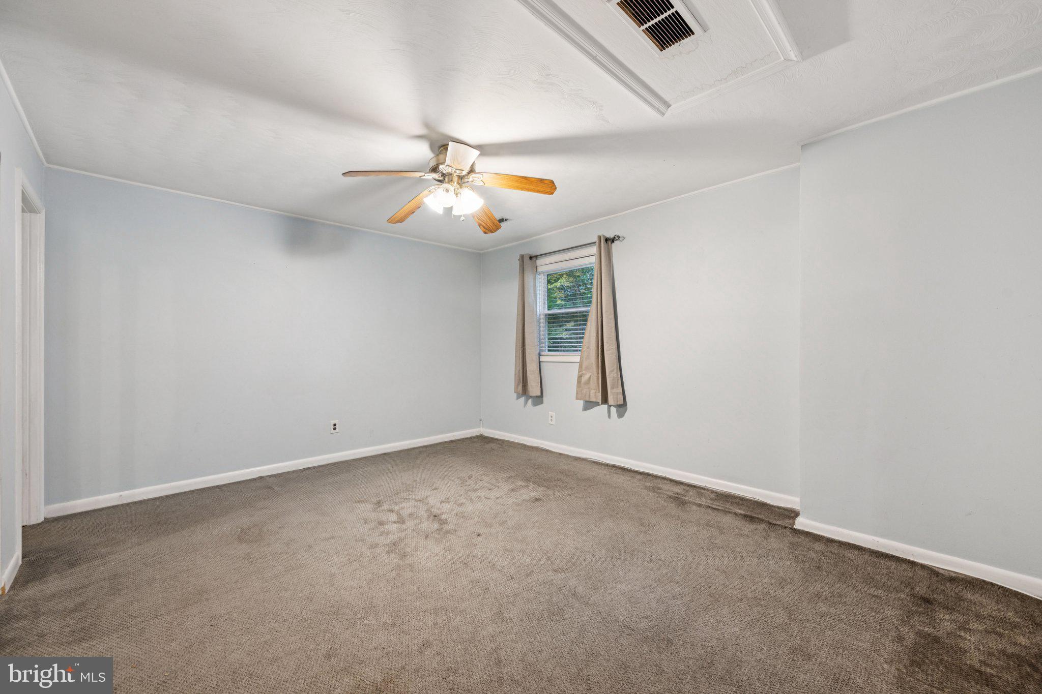 CAPE ST CLAIRE - Residential Lease