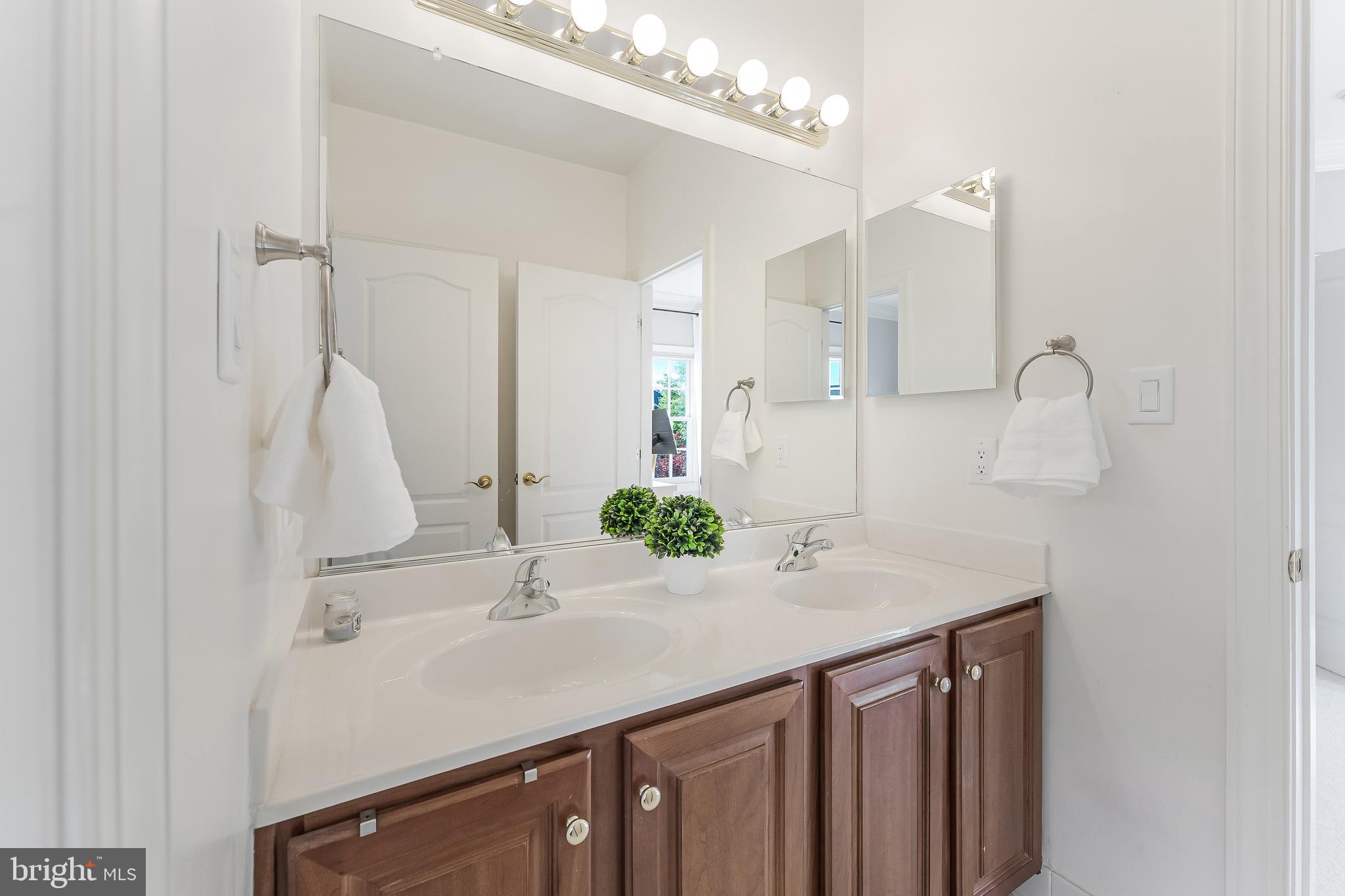 LAKE MANASSAS - Residential