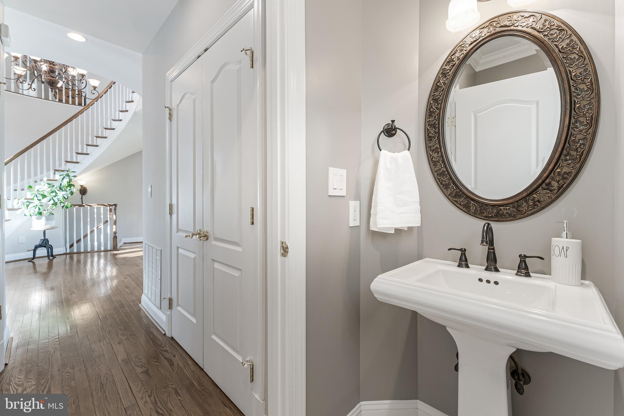 LAKE MANASSAS - Residential