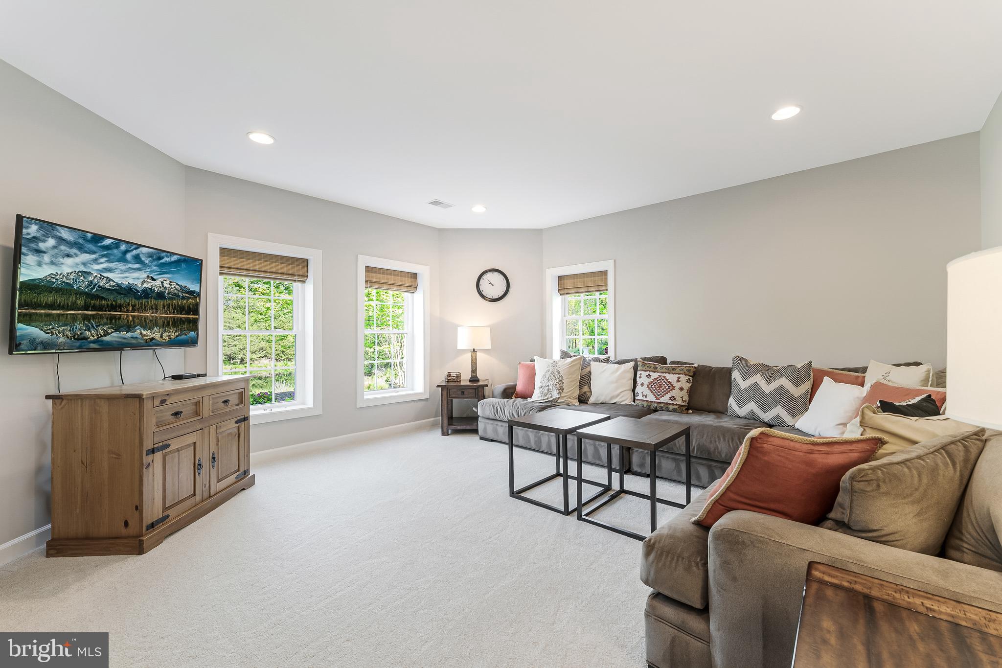 LAKE MANASSAS - Residential