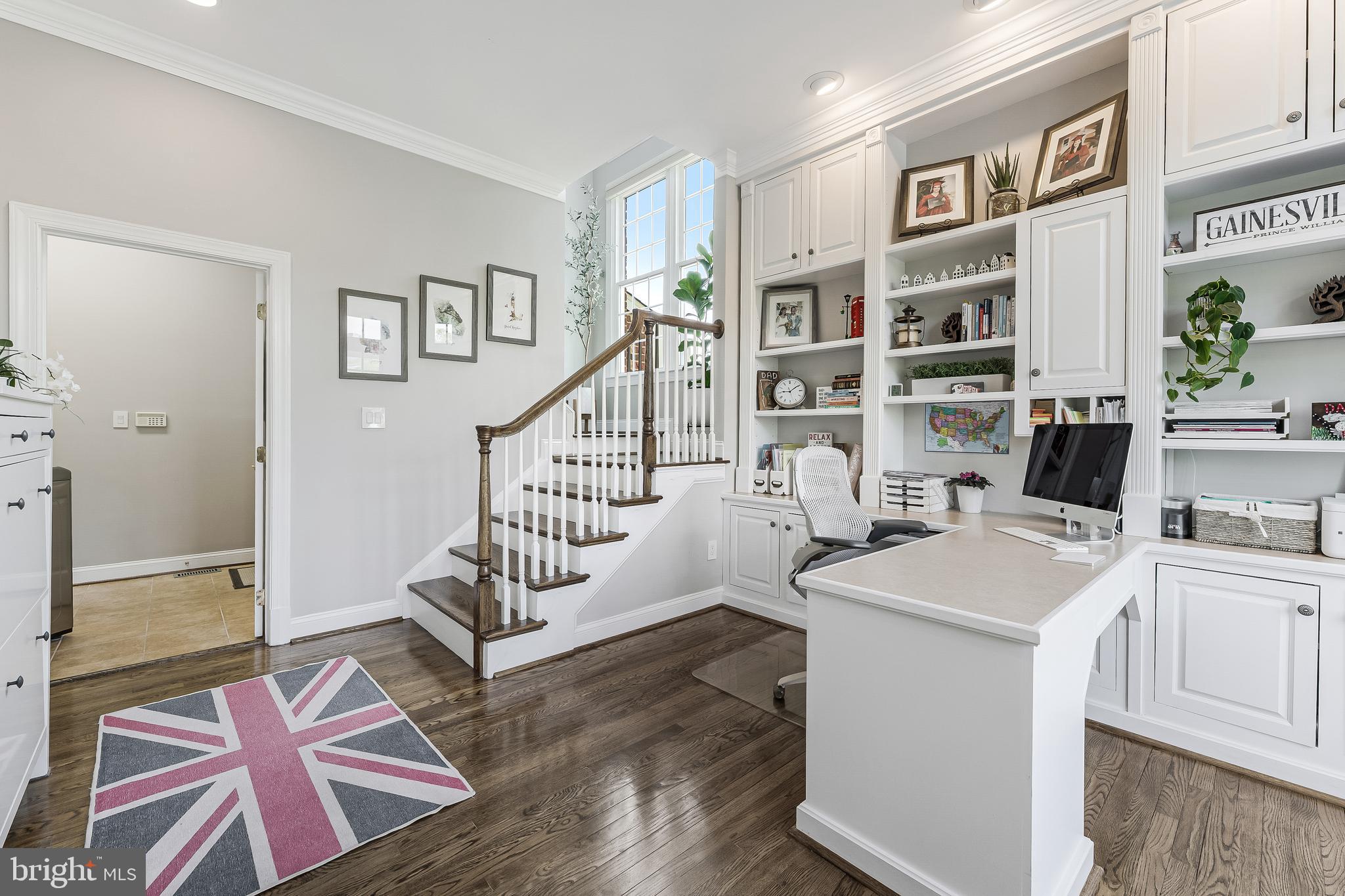 LAKE MANASSAS - Residential