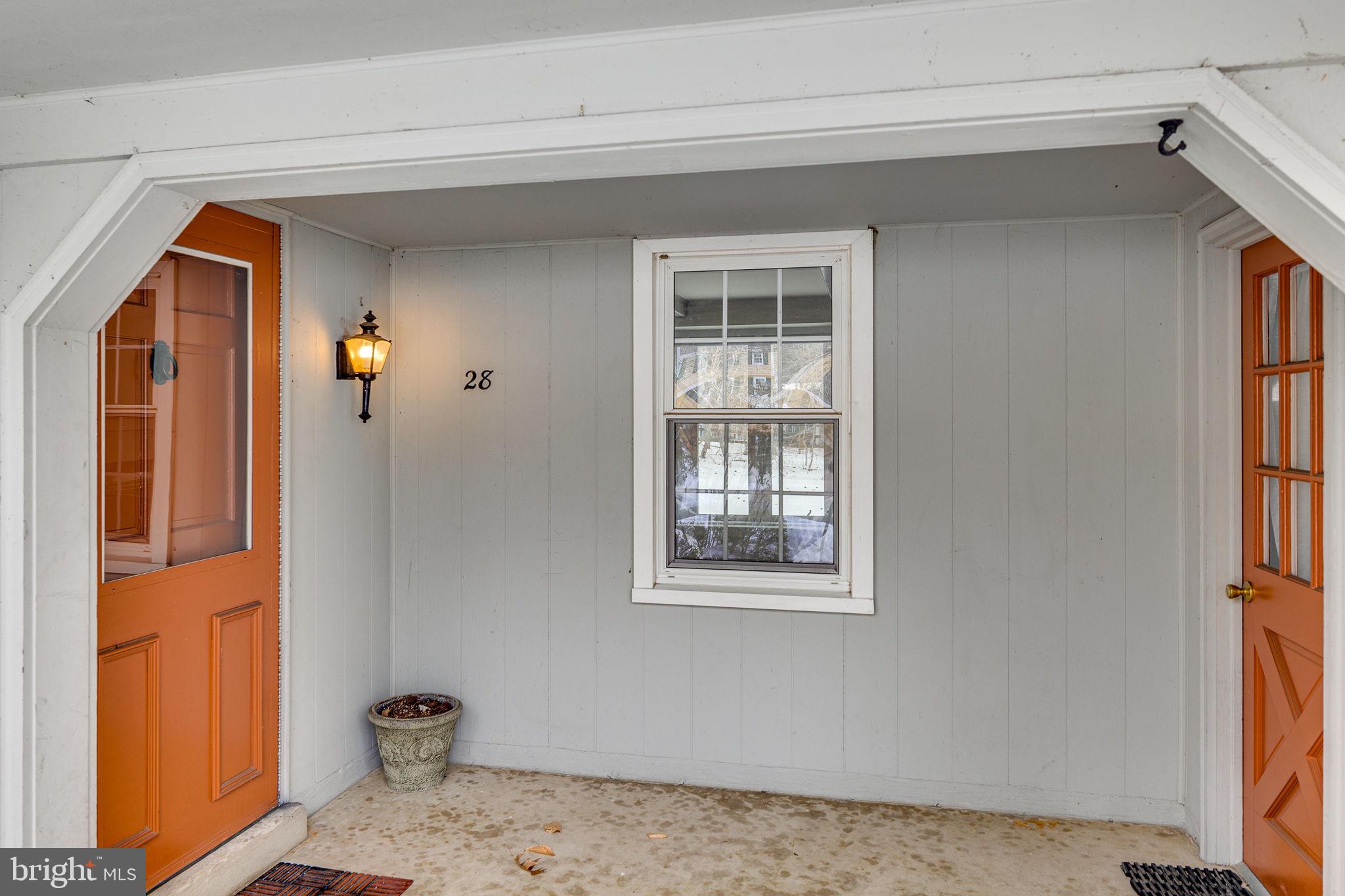 FOX HOLLOW - Residential