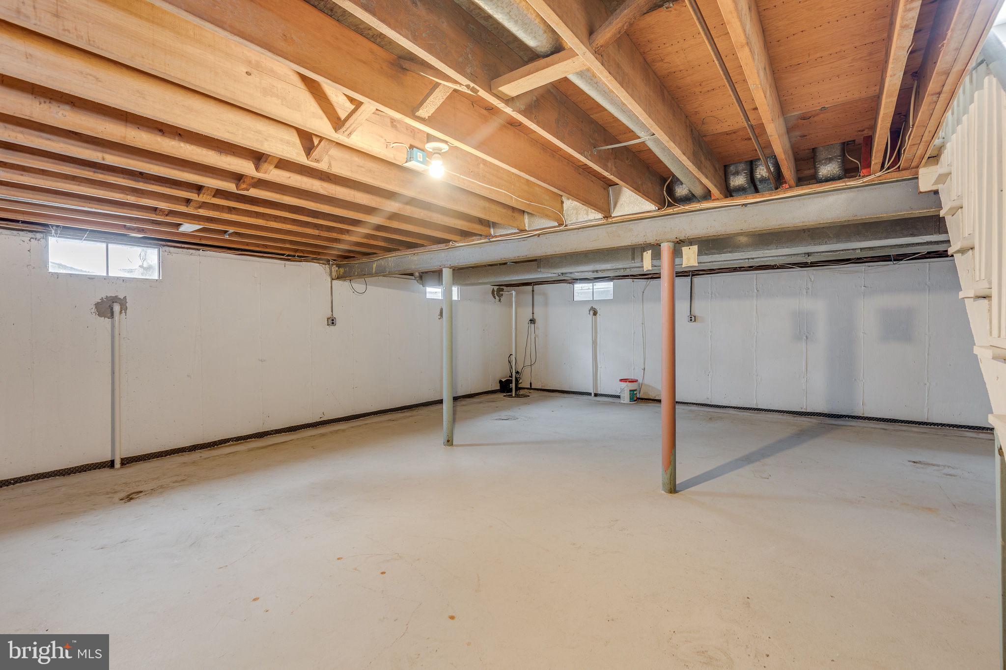 FOX HOLLOW - Residential