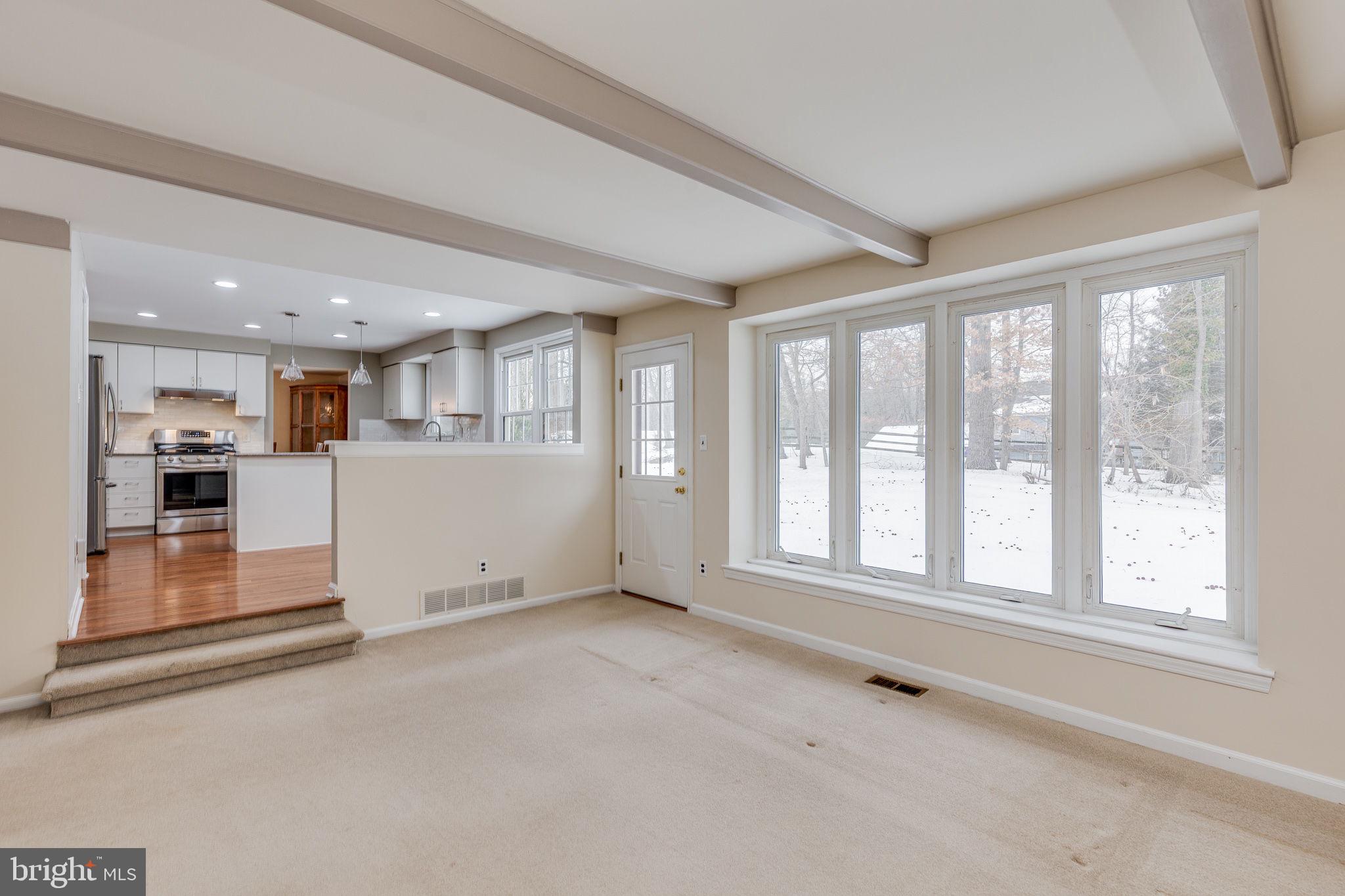 FOX HOLLOW - Residential