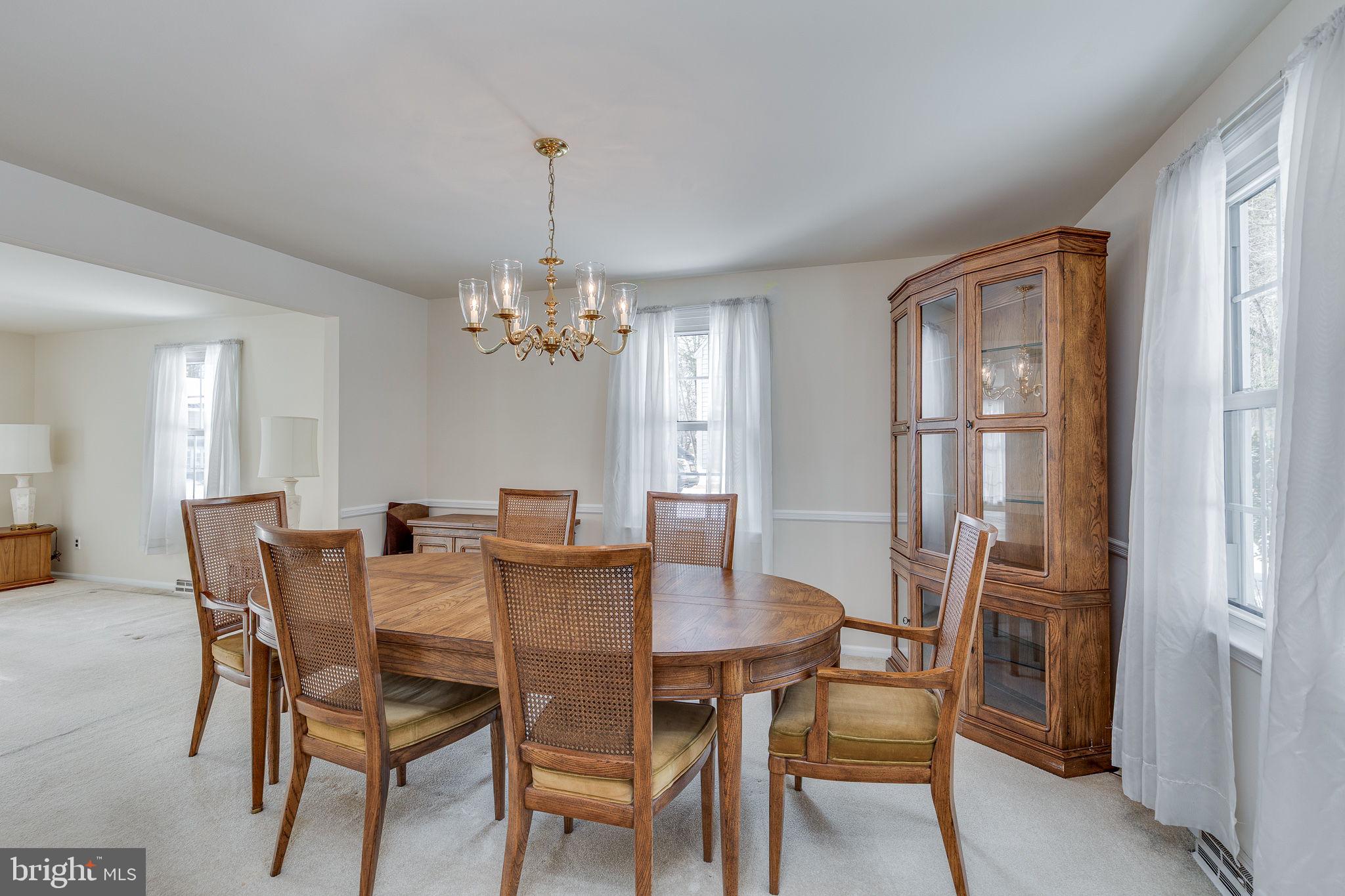 FOX HOLLOW - Residential