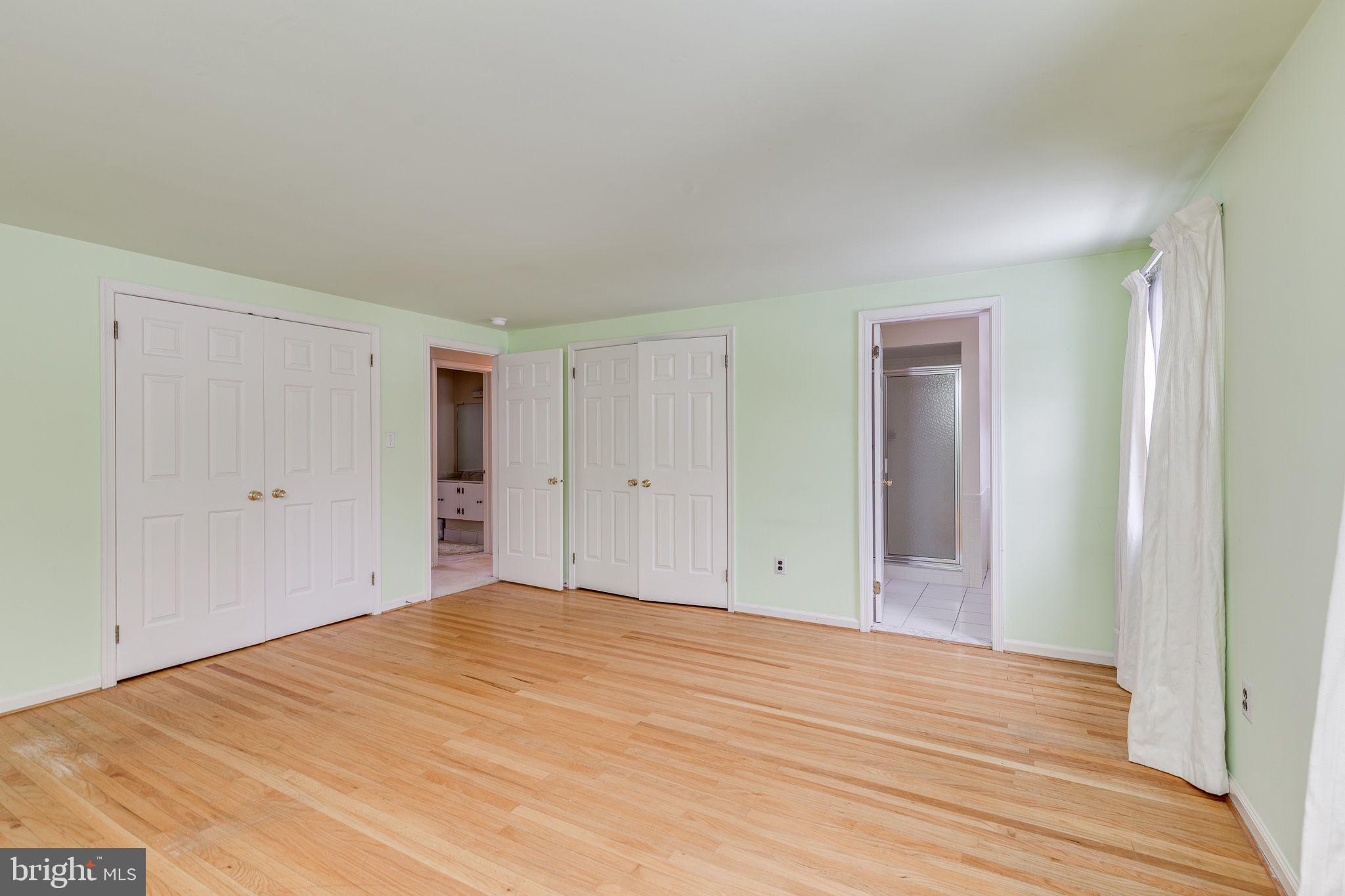 FOX HOLLOW - Residential