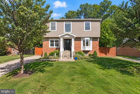 Photo of 7406 Valleycrest Boulevard, ANNANDALE, VA 22003 (MLS # VAFX2341014)