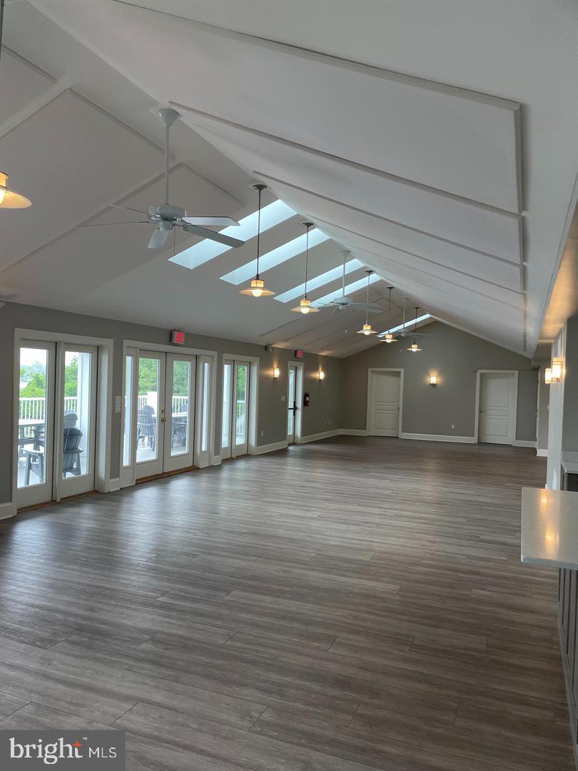 BAY RIDGE - Residential