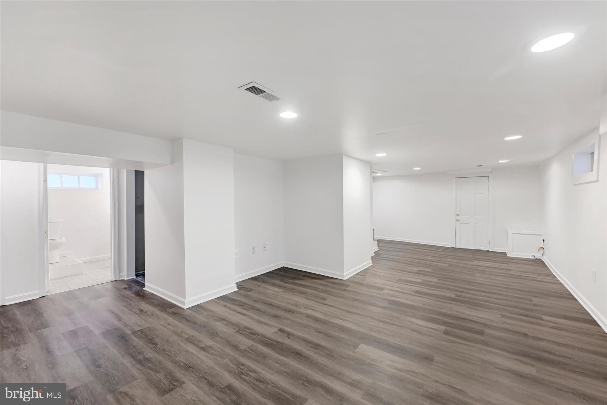 HAMILTON - Residential