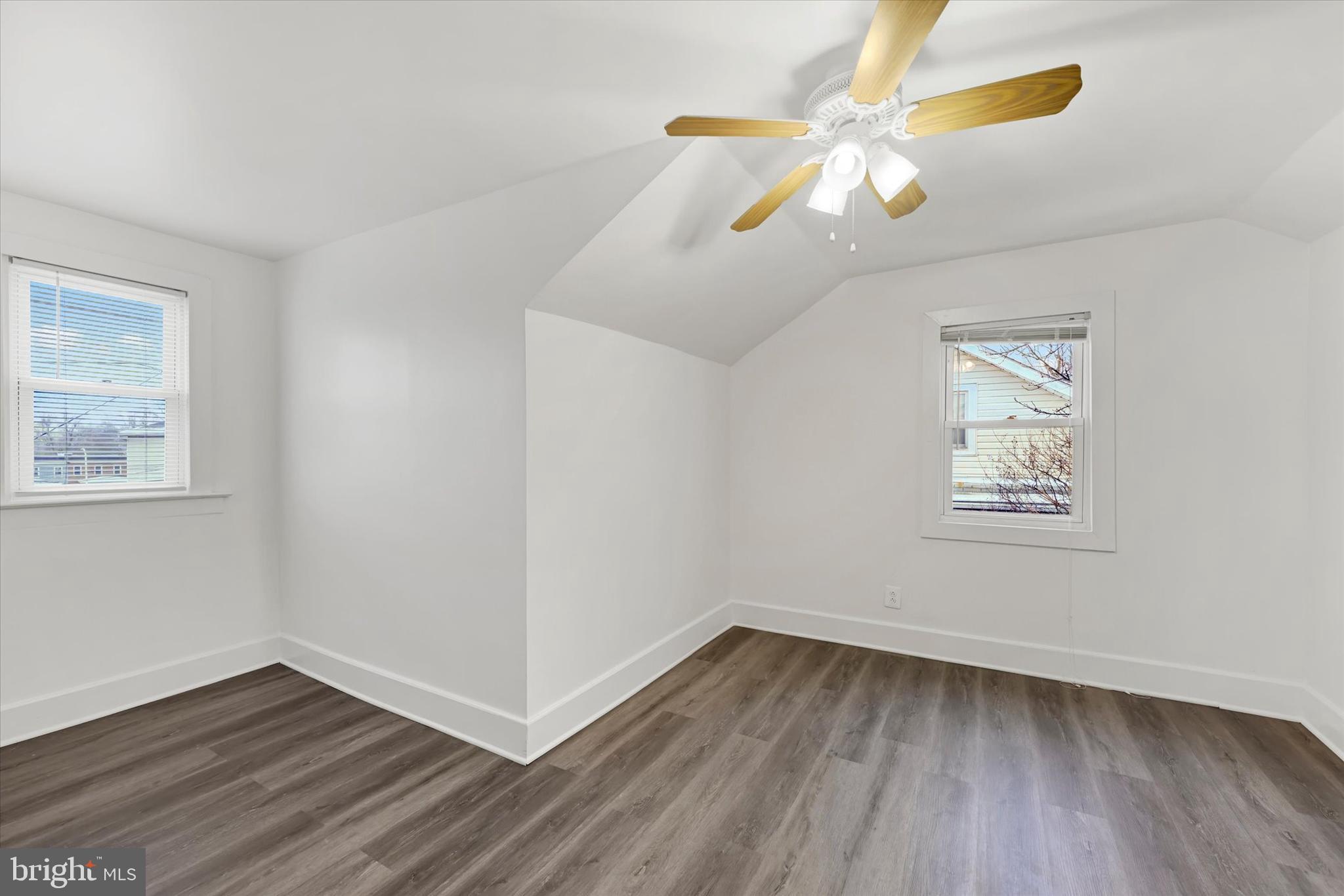 HAMILTON - Residential