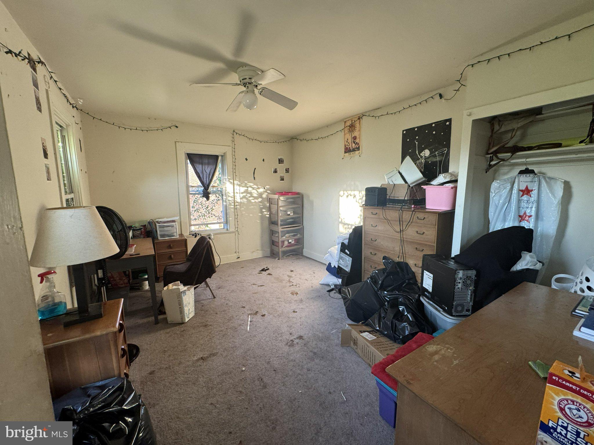 15 E 2ND STREET
