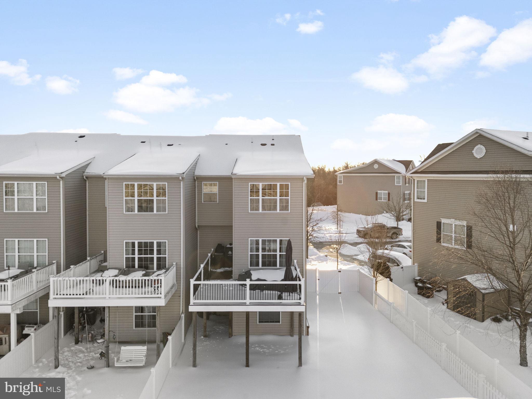 STANSBURY SHORES - Residential