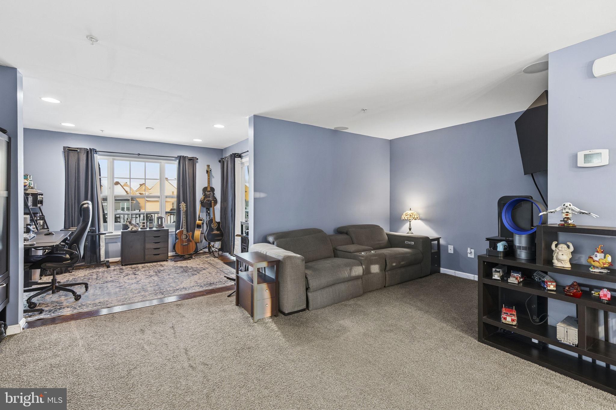 STANSBURY SHORES - Residential