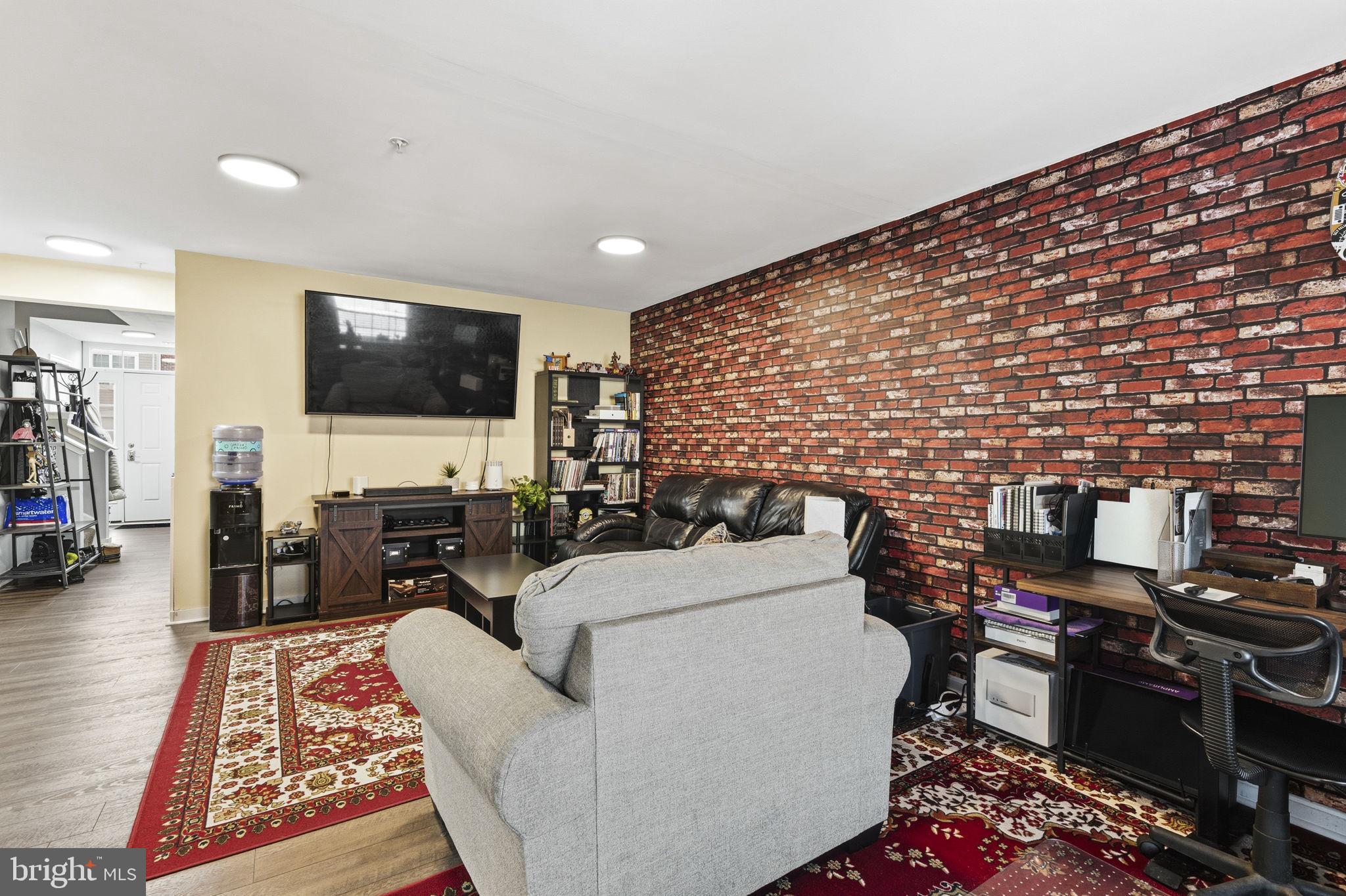 STANSBURY SHORES - Residential