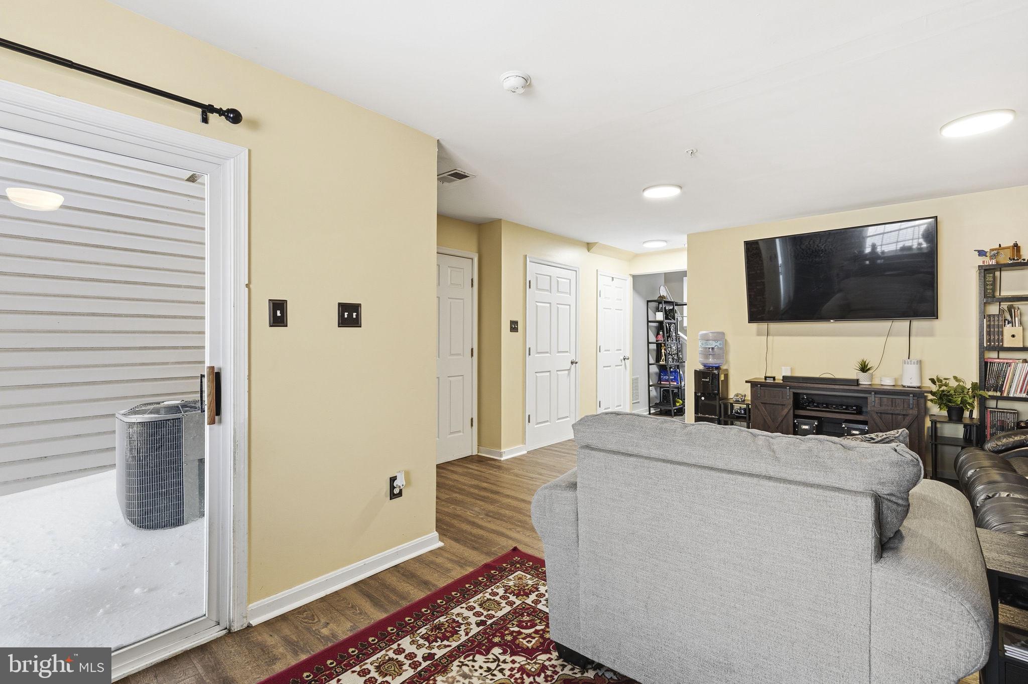 STANSBURY SHORES - Residential